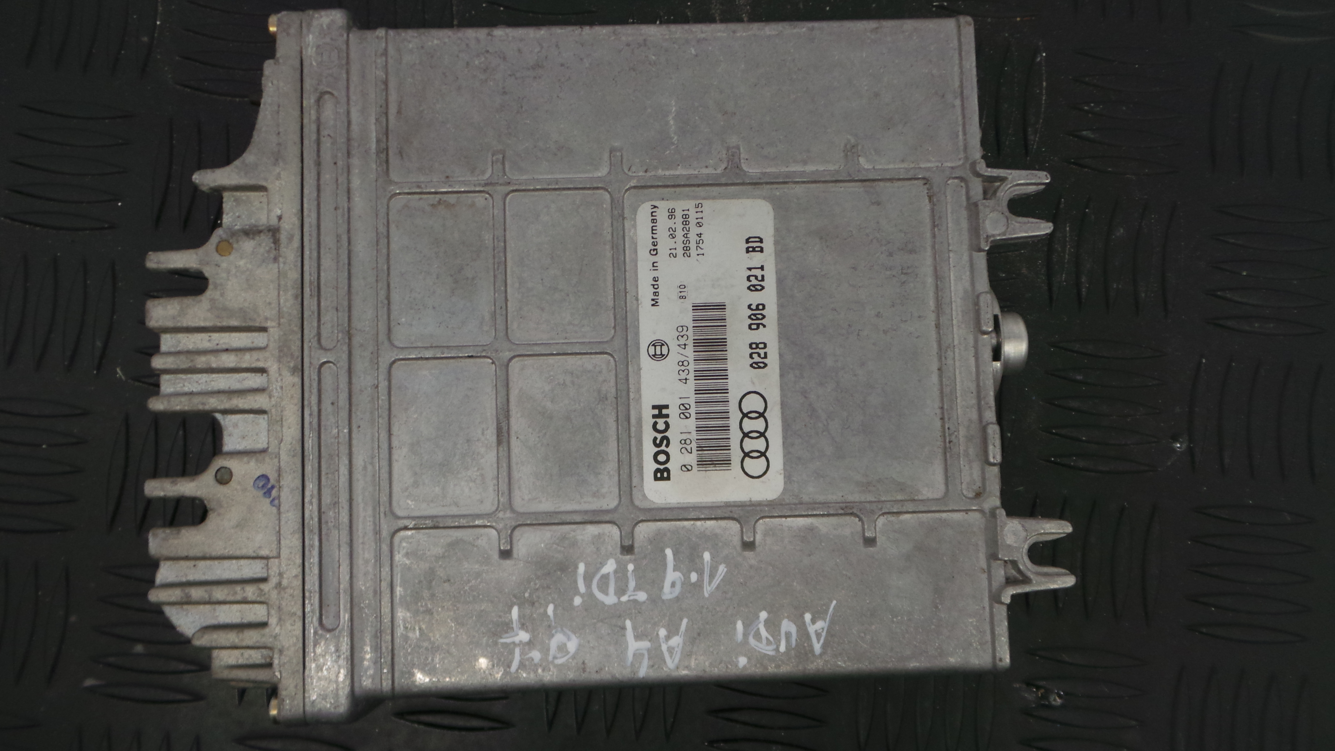 Centralina do Motor 028906021BD - AUDI A4 B5 (8D2)-33115336