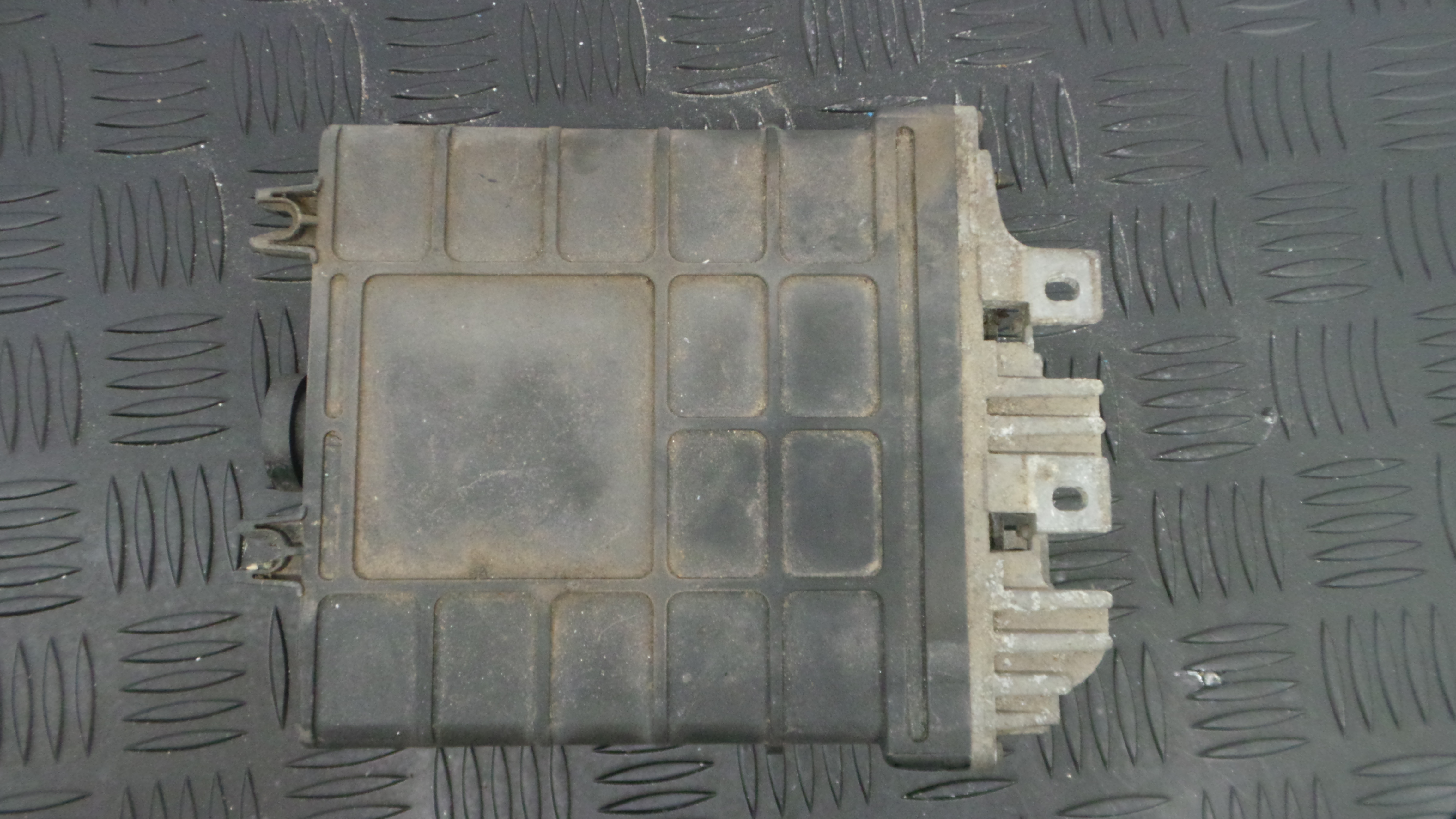 Centralina do Motor 028906021C - VW GOLF III (1H1), GOLF Mk III (1H1)-33115574