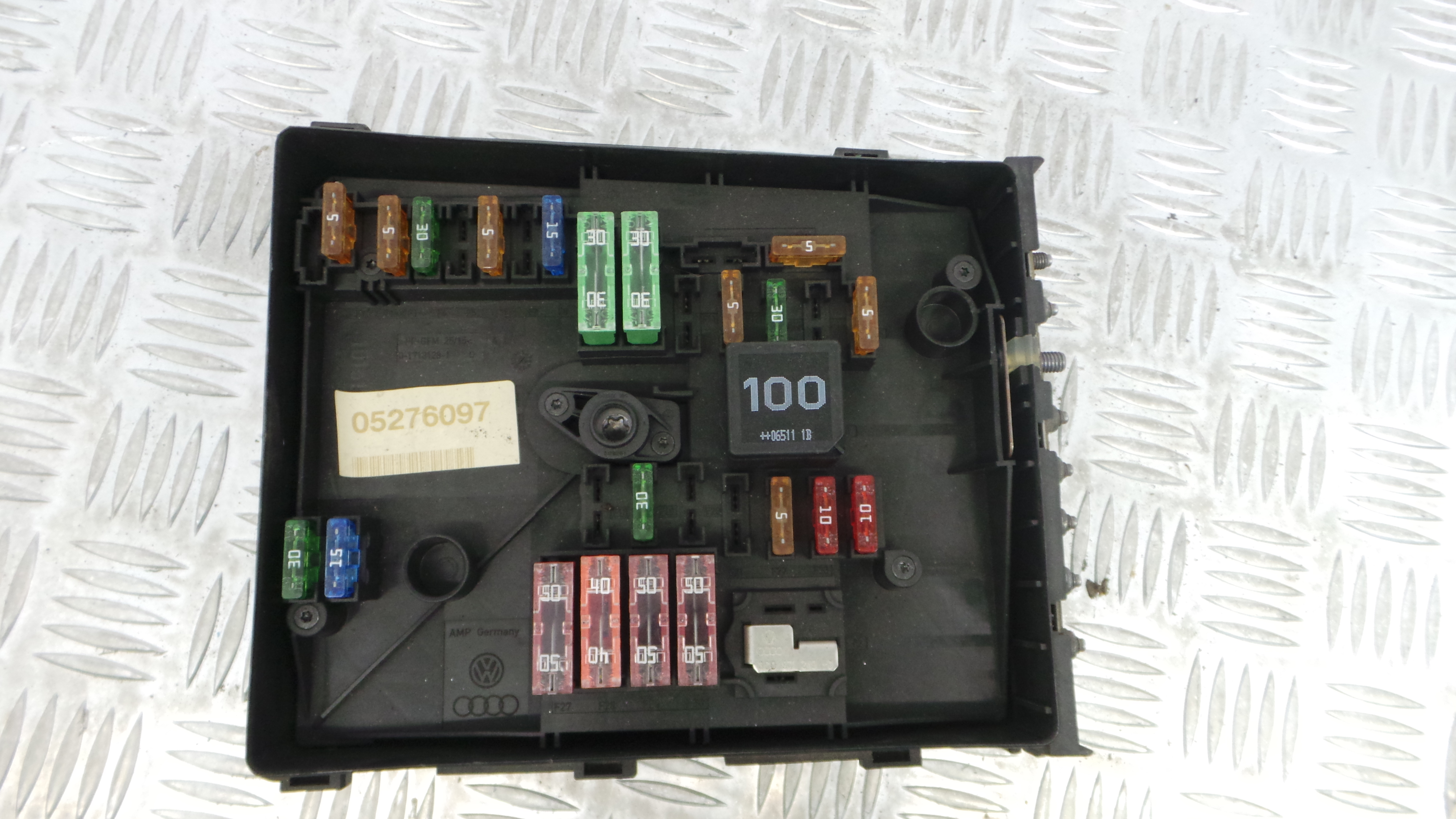 Caixa dos Fusíveis / BSI / UCH / SAM 1K0937125A - VW GOLF V (1K1)-33118339