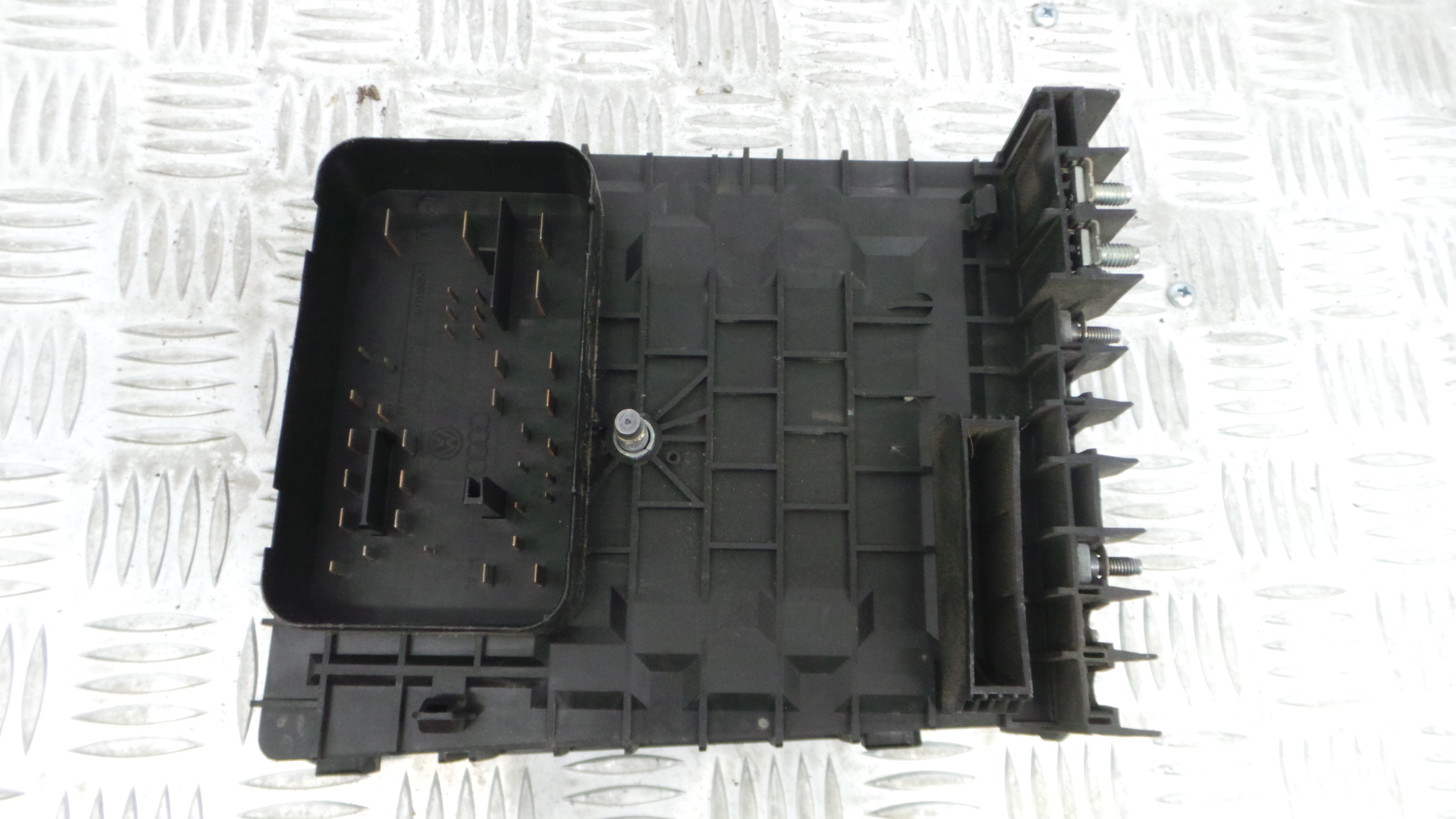 Caixa dos Fusíveis / BSI / UCH / SAM 1K0937125 - SEAT LEON (1P1)-33118352