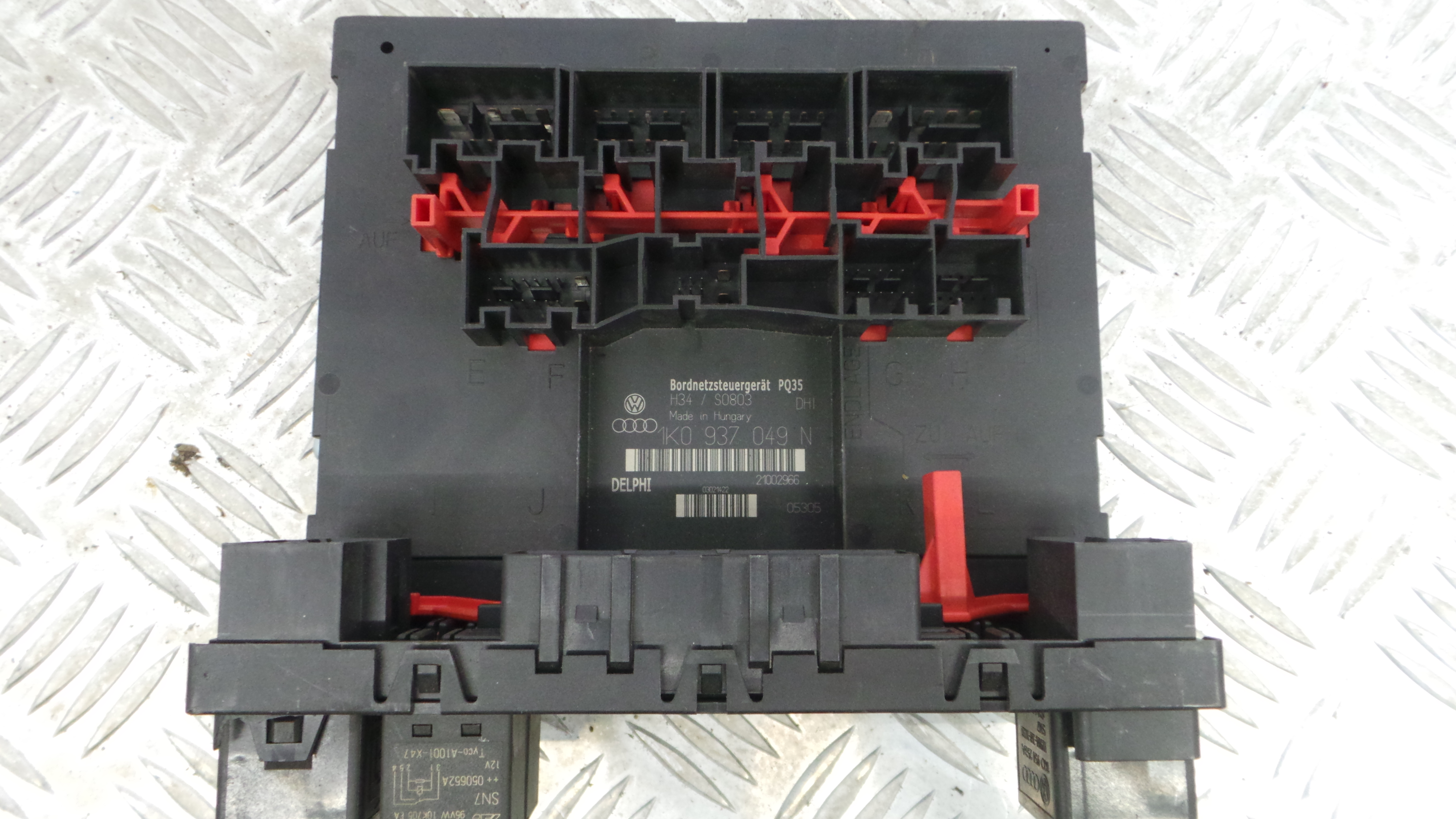 Caixa dos Fusíveis / BSI / UCH / SAM 1K0937049N - SEAT ALTEA (5P1)-33120358