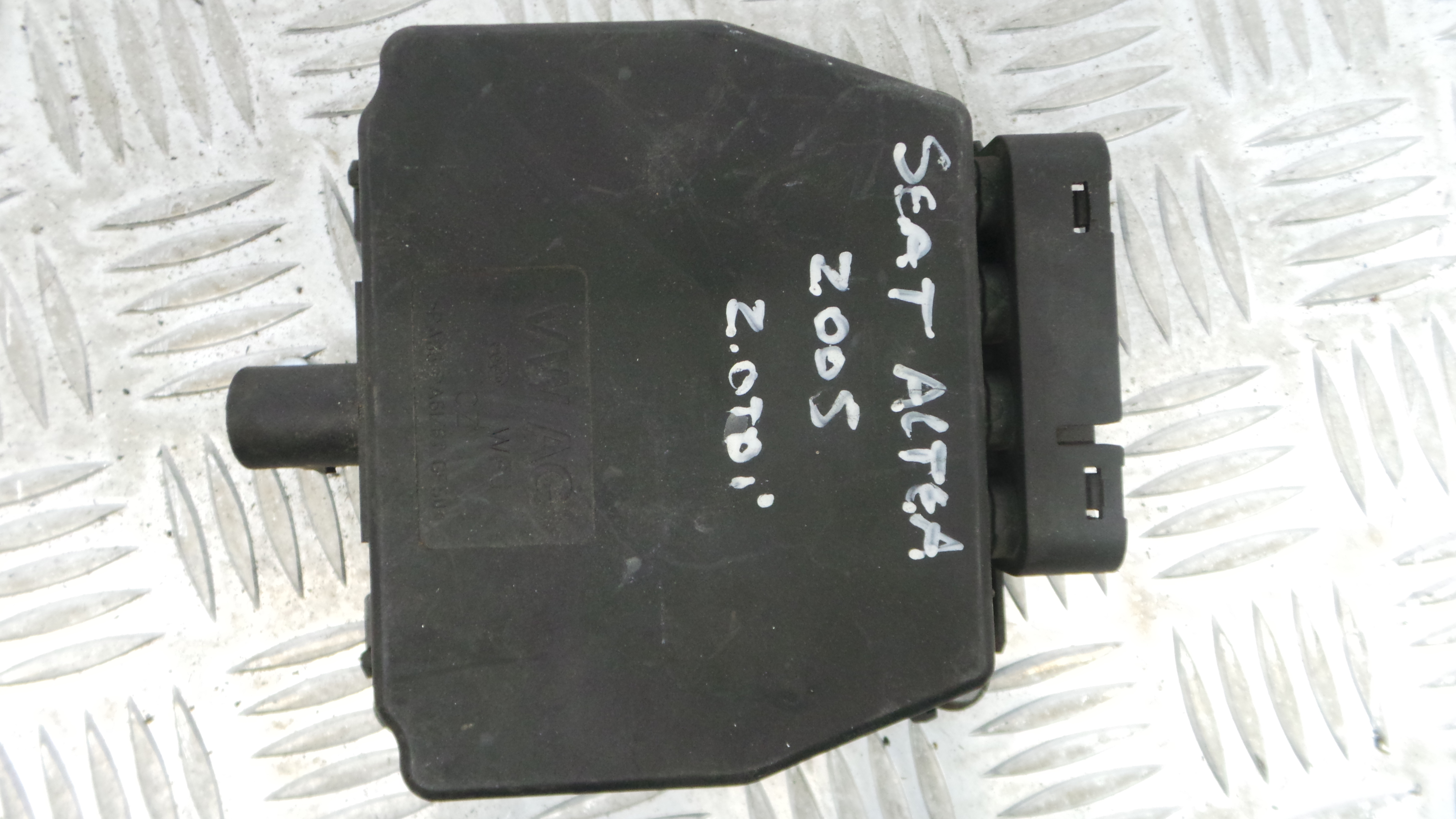 Atuador de vácuo 6Q0906625 - SEAT ALTEA (5P1)-33128058