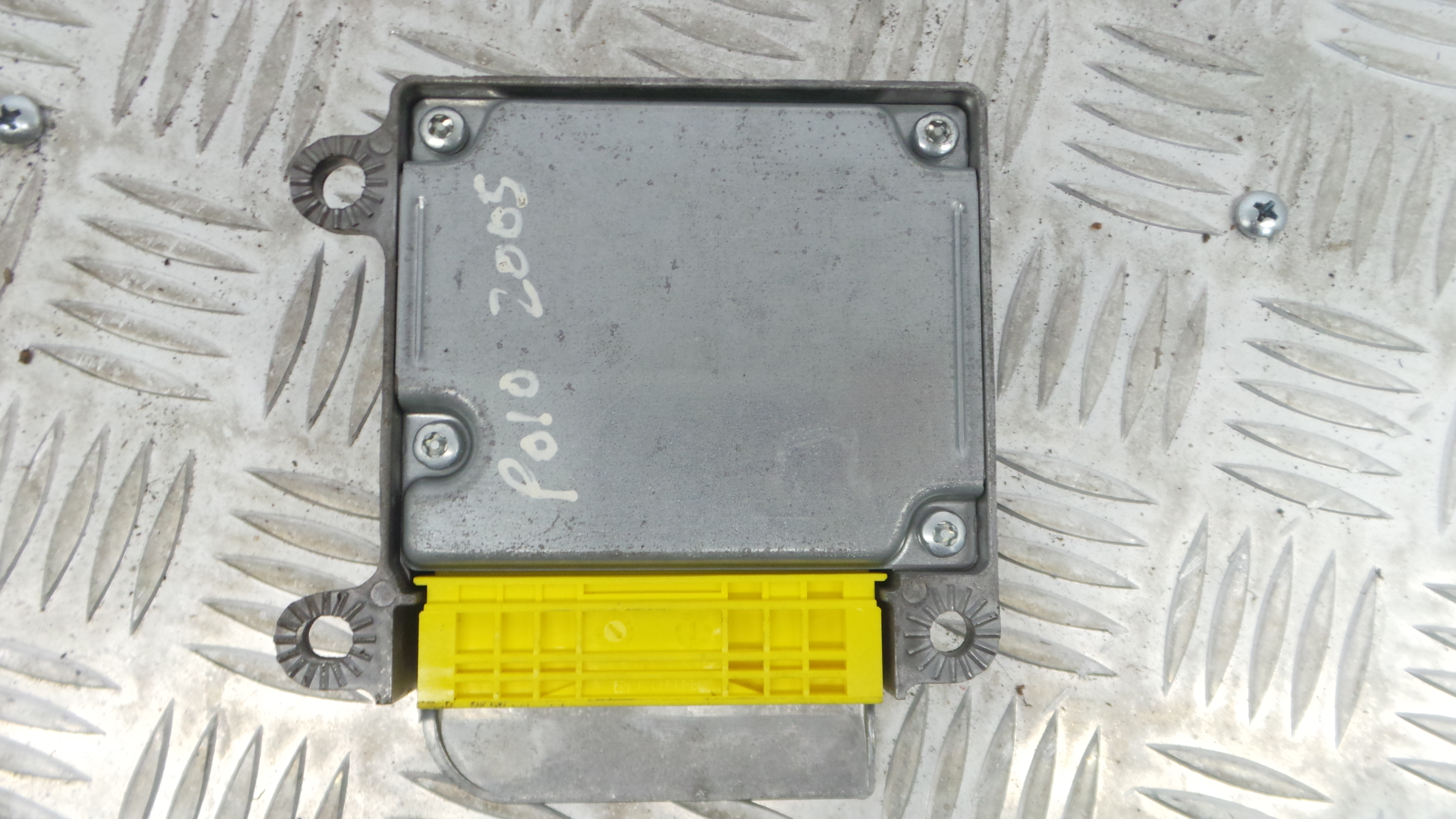 Centralina de Airbags 1C0909605K - VW POLO (9N_, 9A_)-33128663 Centralina de Airbags 1C0909605K - VW POLO (9N_, 9A_)-33128663