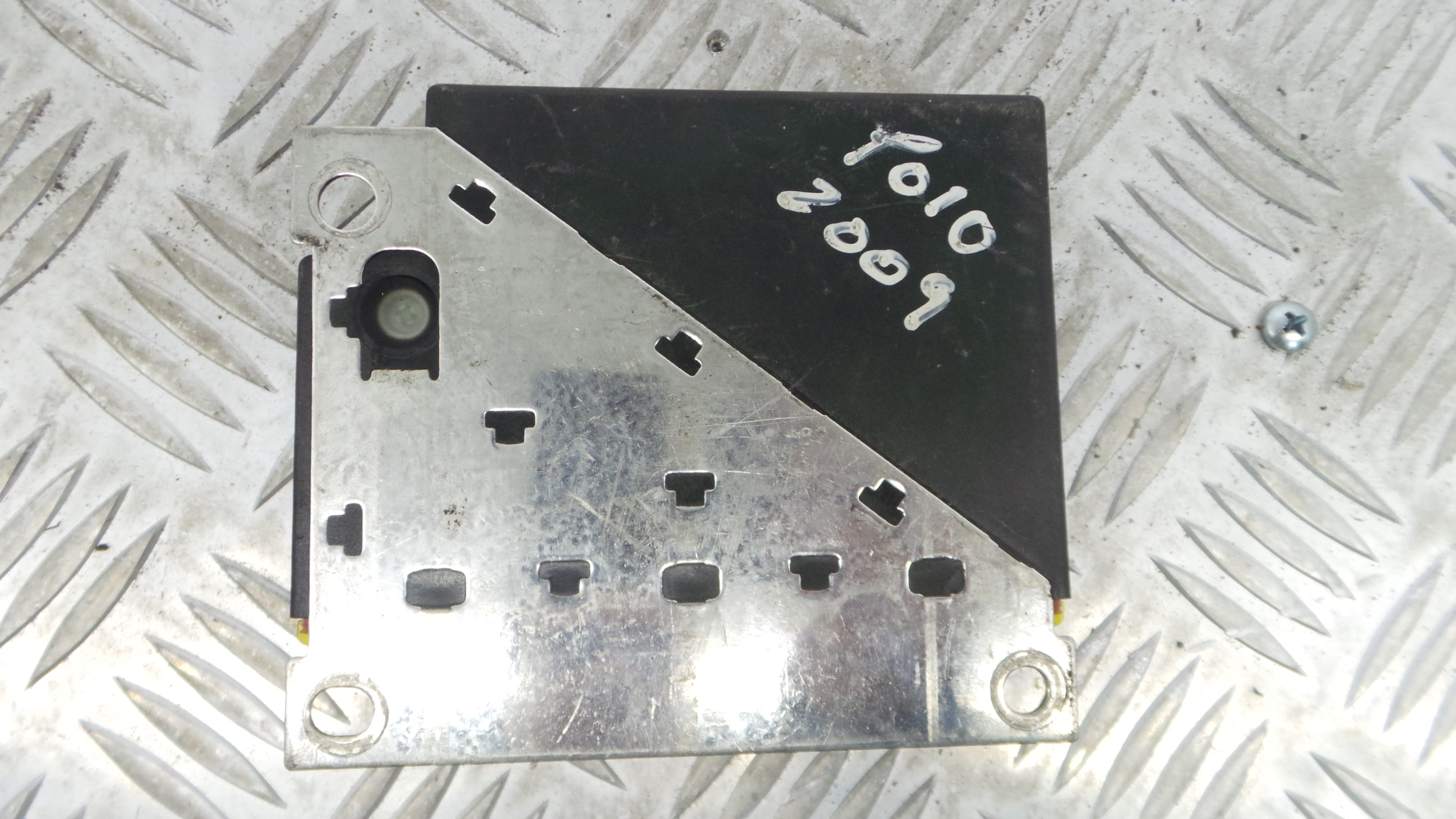 Centralina de Airbags 6Q0909601F - VW POLO (9N_, 9A_)-33128982 Centralina de Airbags 6Q0909601F - VW POLO (9N_, 9A_)-33128982