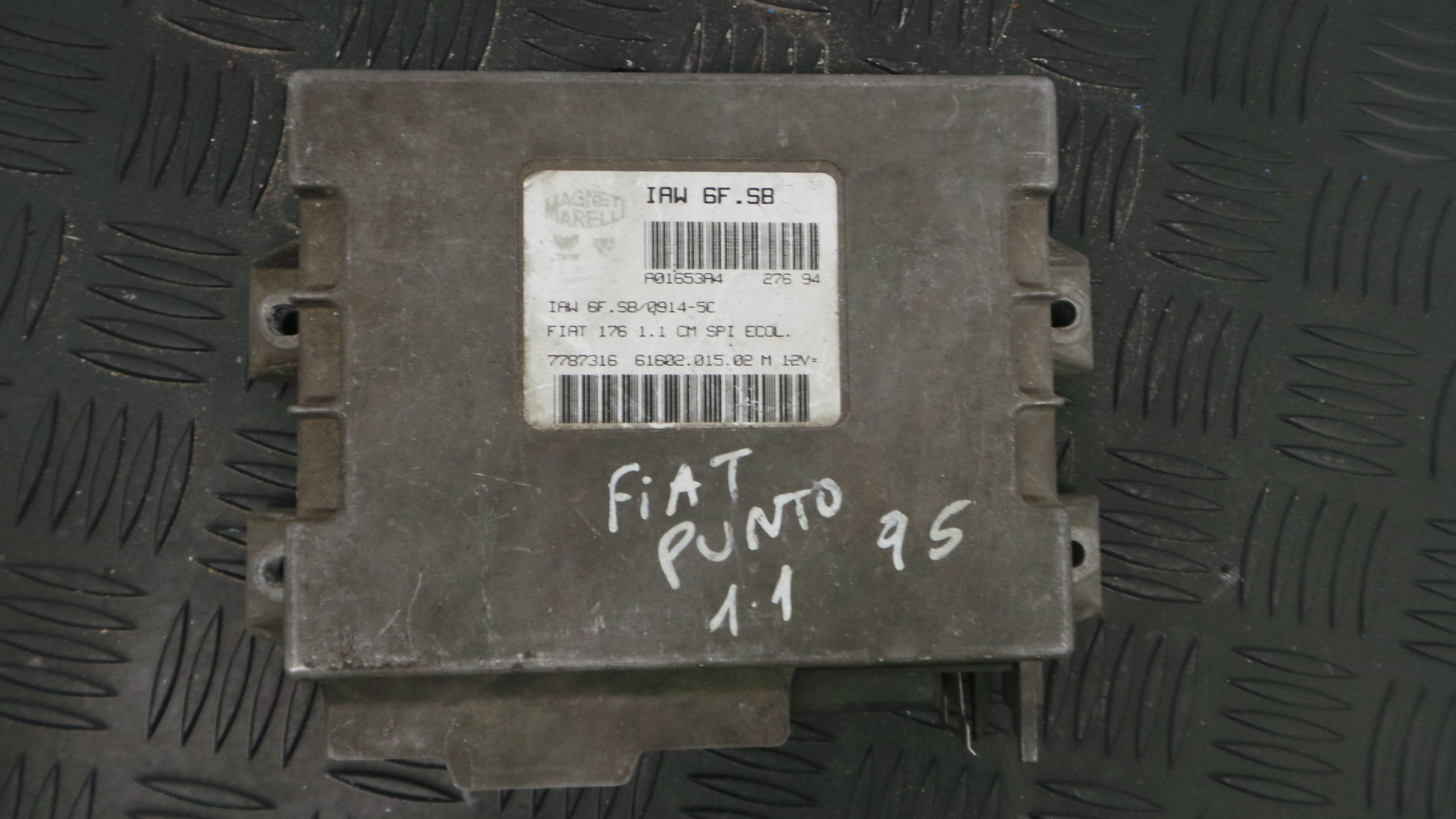 Centralina do Motor IAW6F.SB - FIAT PUNTO (176_)-33129089