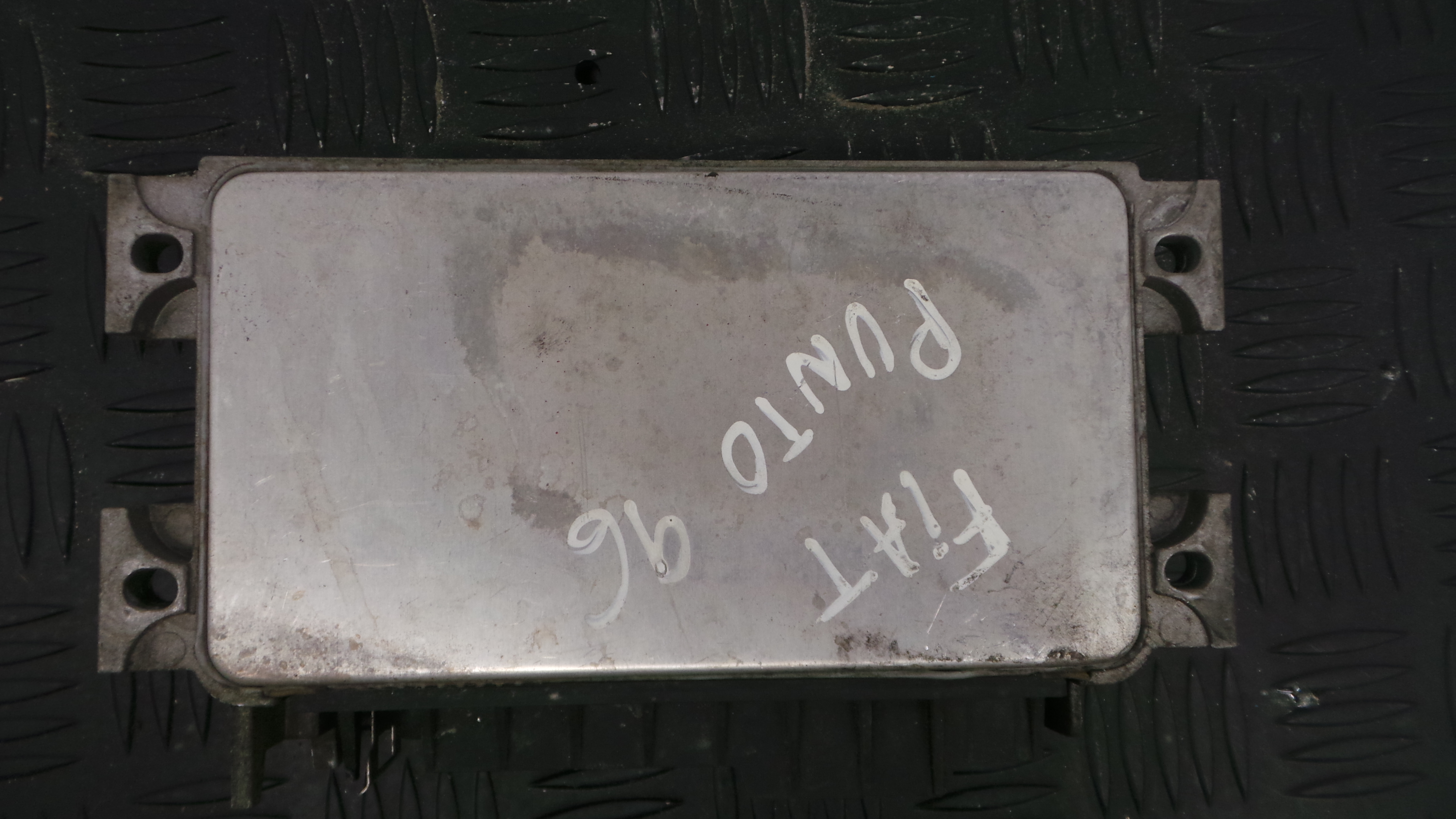 Centralina do Motor IAW16F.EB - FIAT PUNTO (176_)-33129260