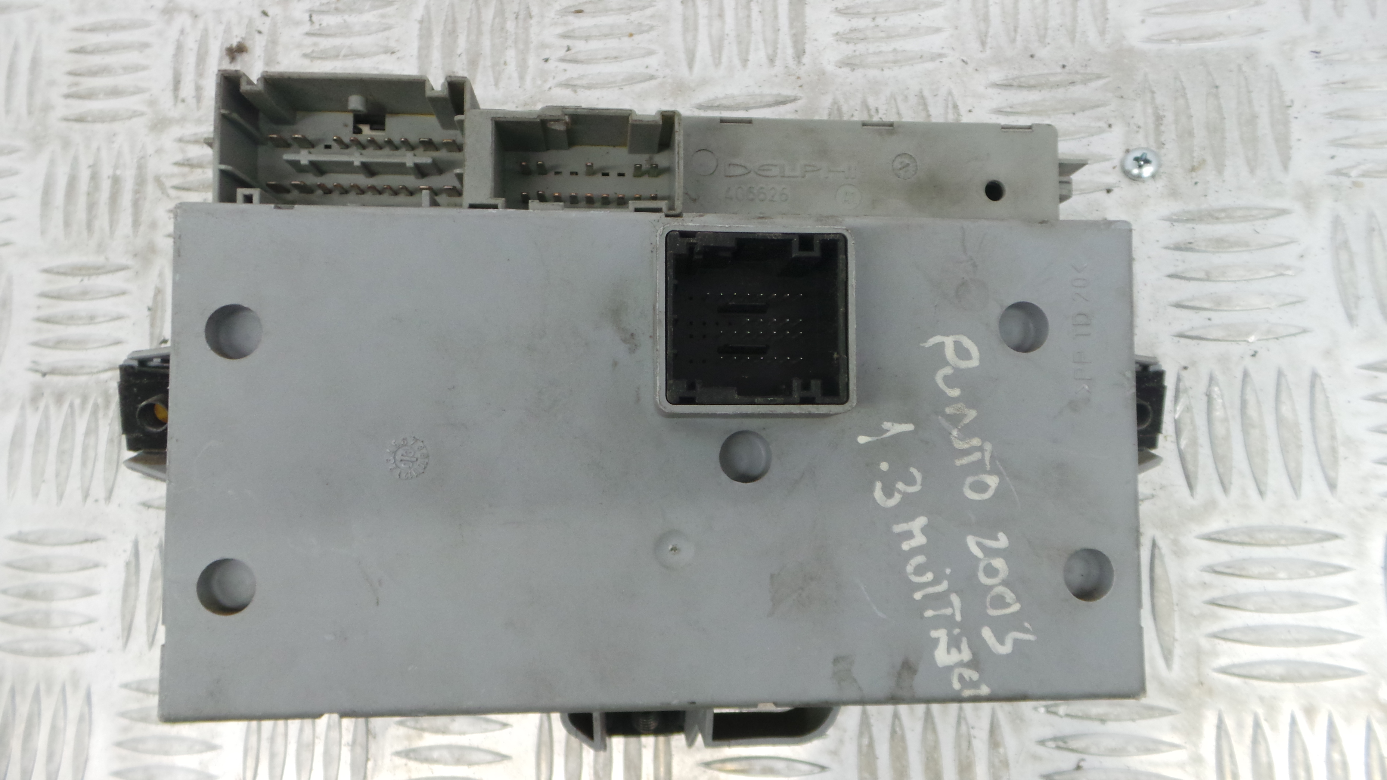 Caixa dos Fusíveis / BSI / UCH / SAM 51735172 - FIAT PUNTO (188_)-33129539