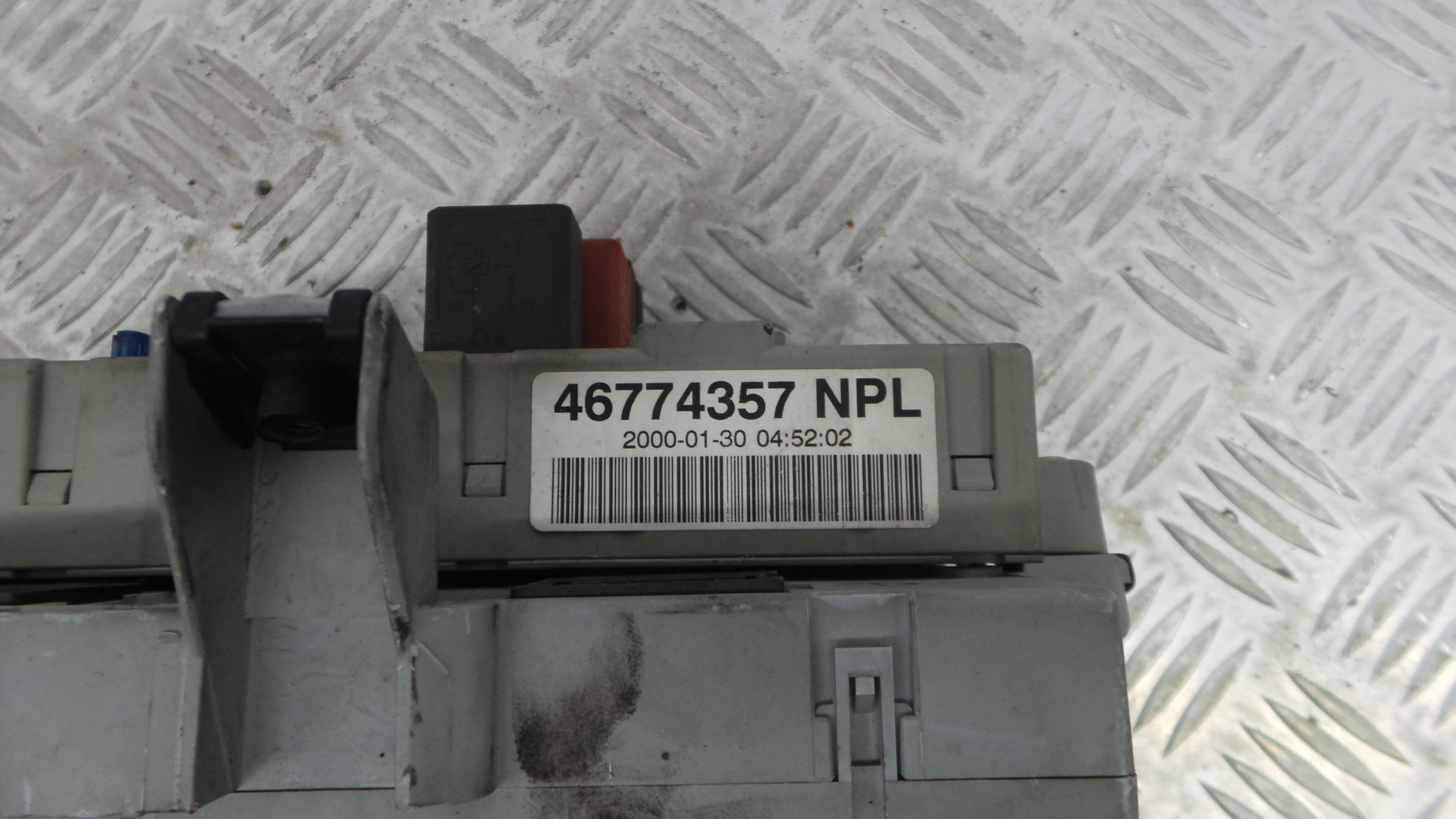 Caixa dos Fusíveis / BSI / UCH / SAM 46774357 - FIAT PUNTO (188_)-33129637