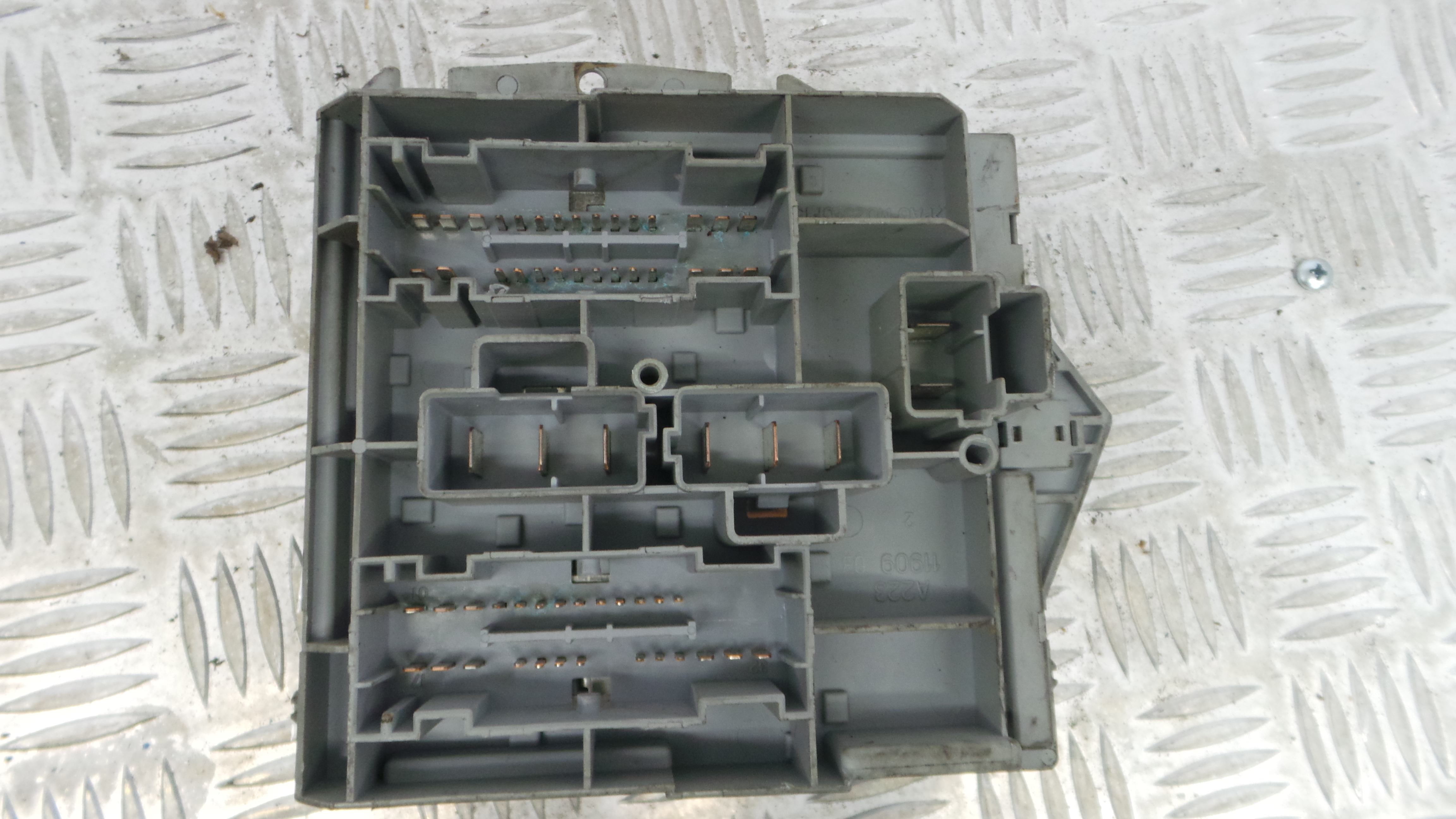 Caixa dos Fusíveis / BSI / UCH / SAM 51732865 - FIAT STILO (192_)-33129688