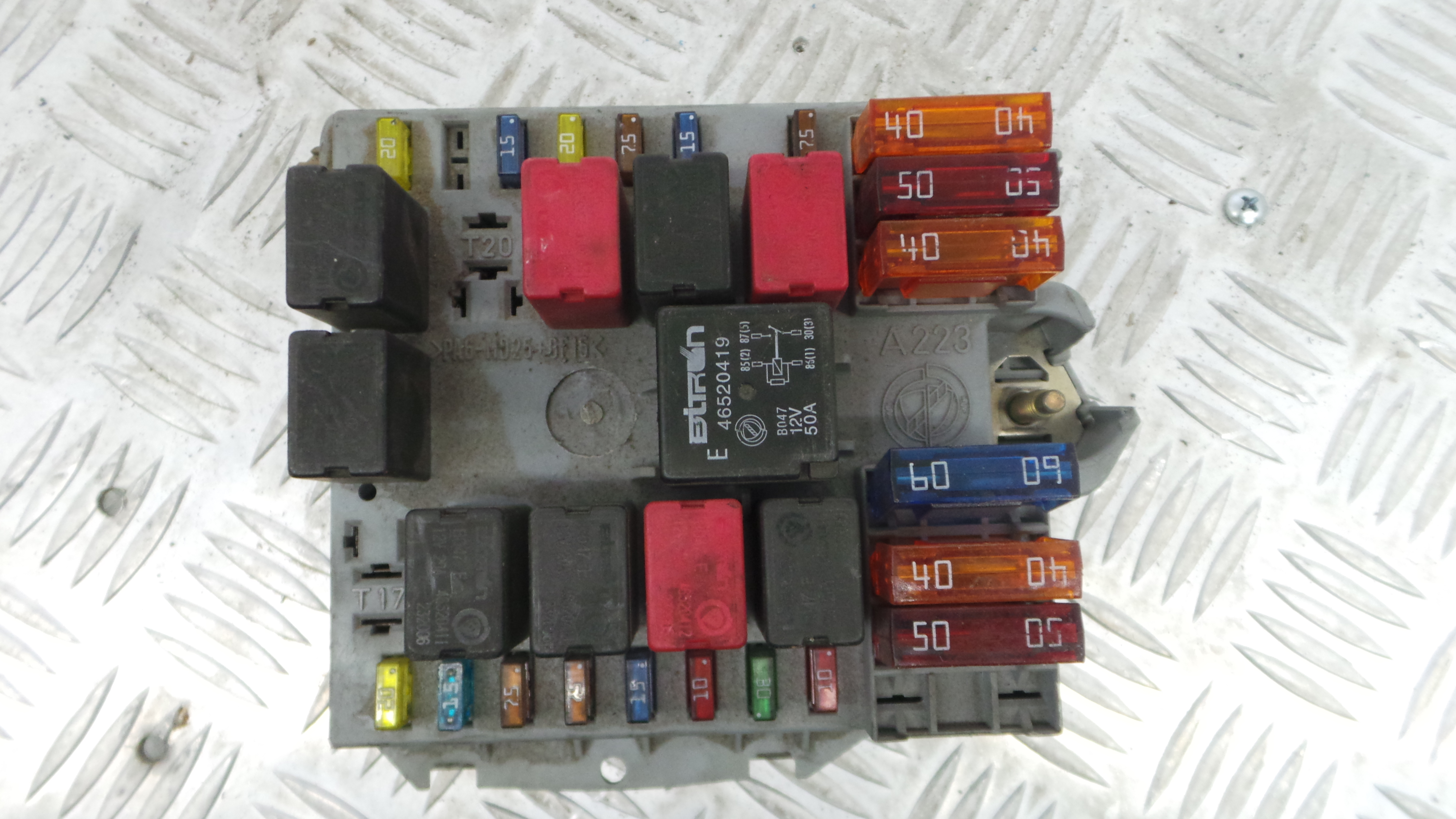 Caixa dos Fusíveis / BSI / UCH / SAM 51742420 - ALFA ROMEO 147 (937_)-33129764