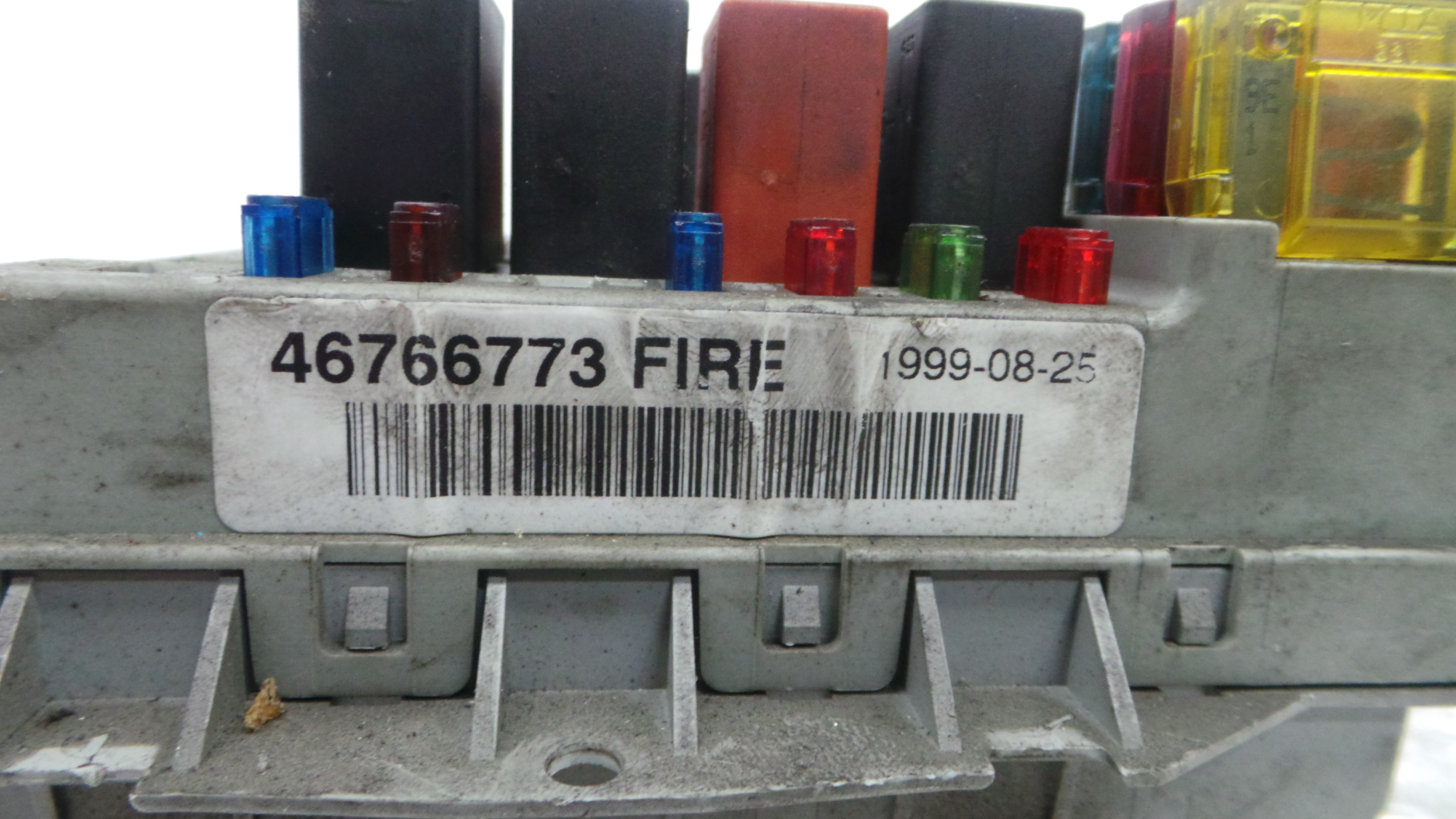 Caixa dos Fusíveis / BSI / UCH / SAM 46766773 - FIAT PUNTO (188_)-33129801