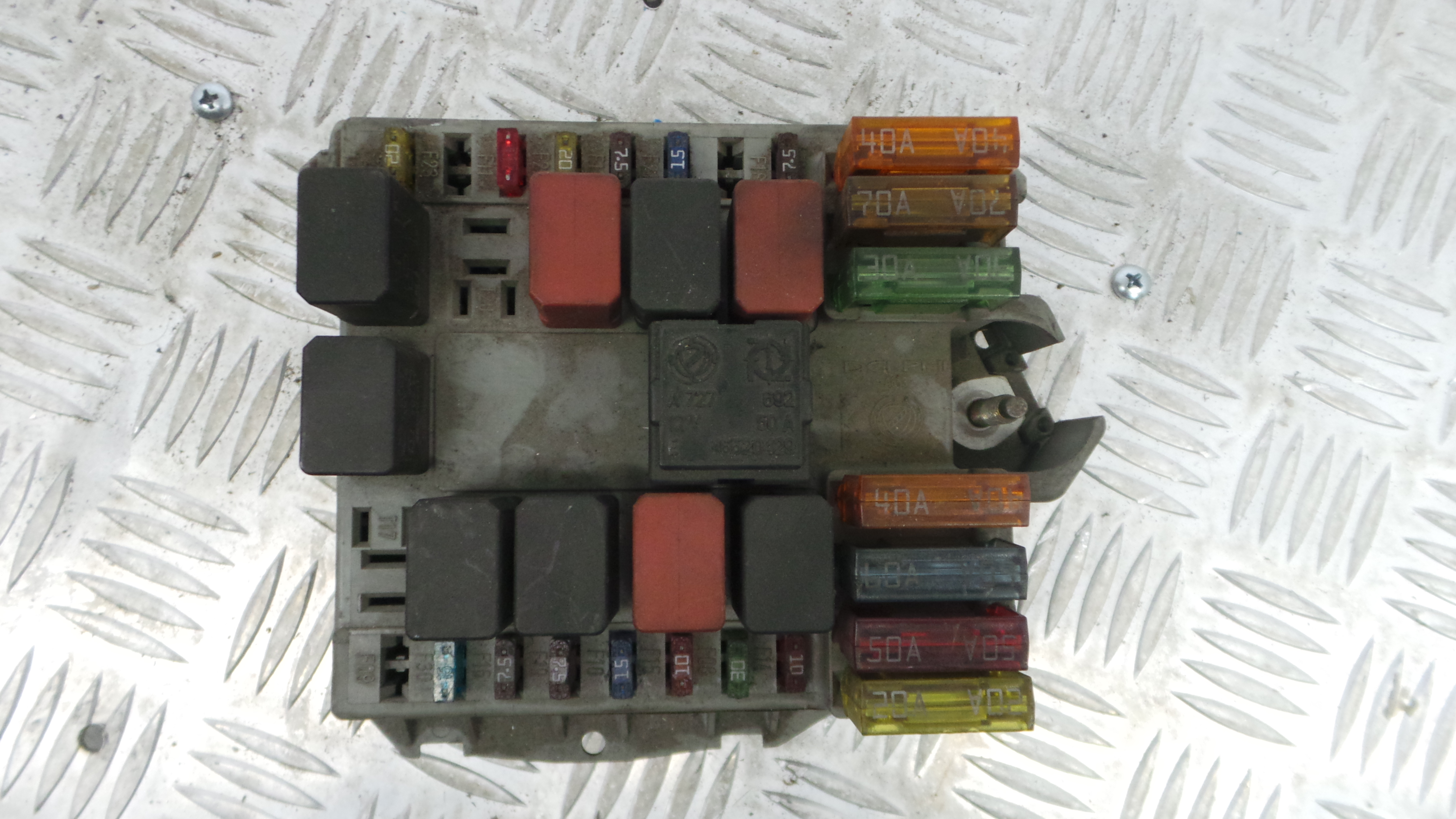 Caixa dos Fusíveis / BSI / UCH / SAM 46768481 - FIAT PUNTO (188_)-33129811