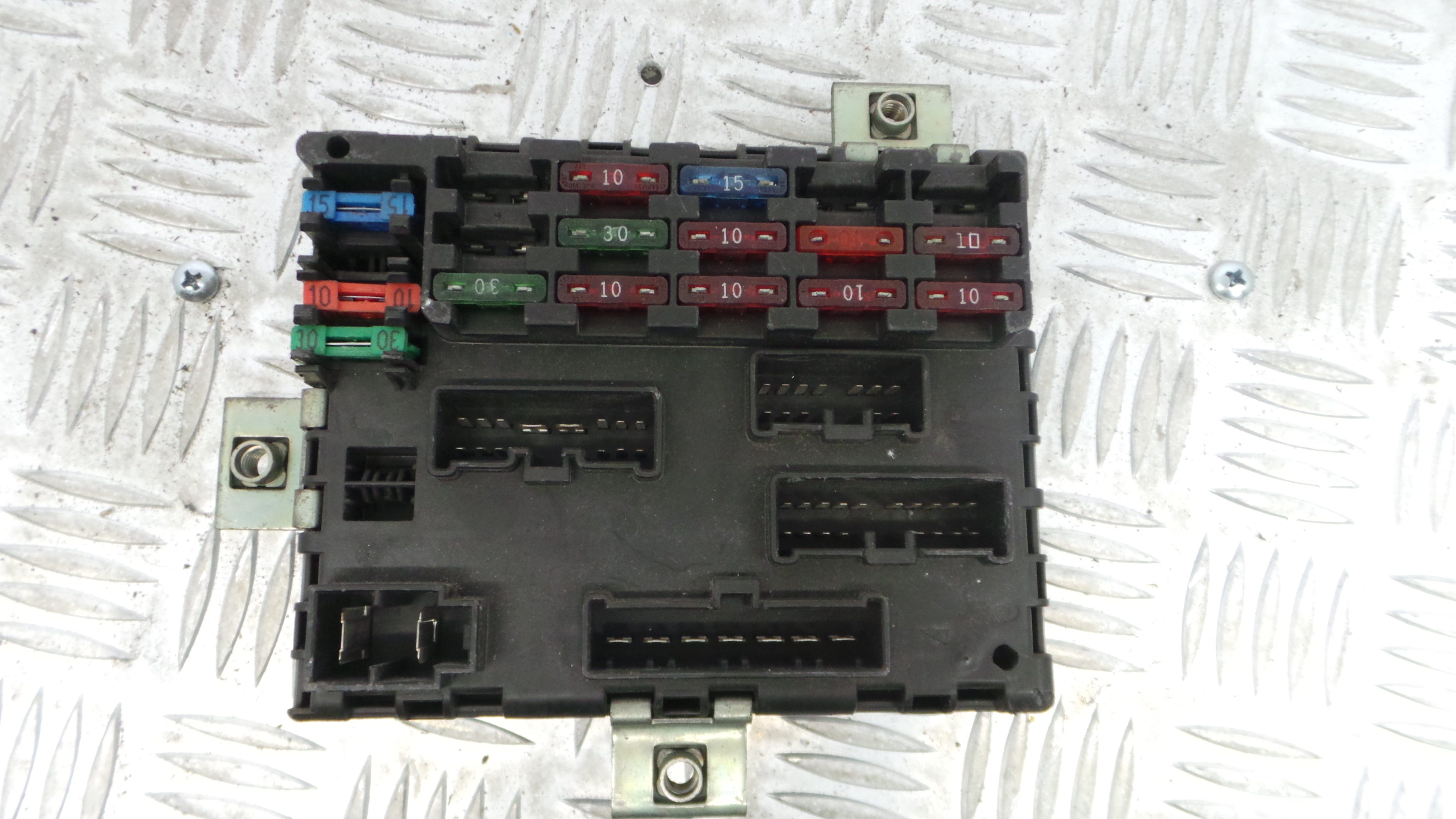 Caixa dos Fusíveis / BSI / UCH / SAM 7755601 - FIAT PUNTO (176_)-33129947