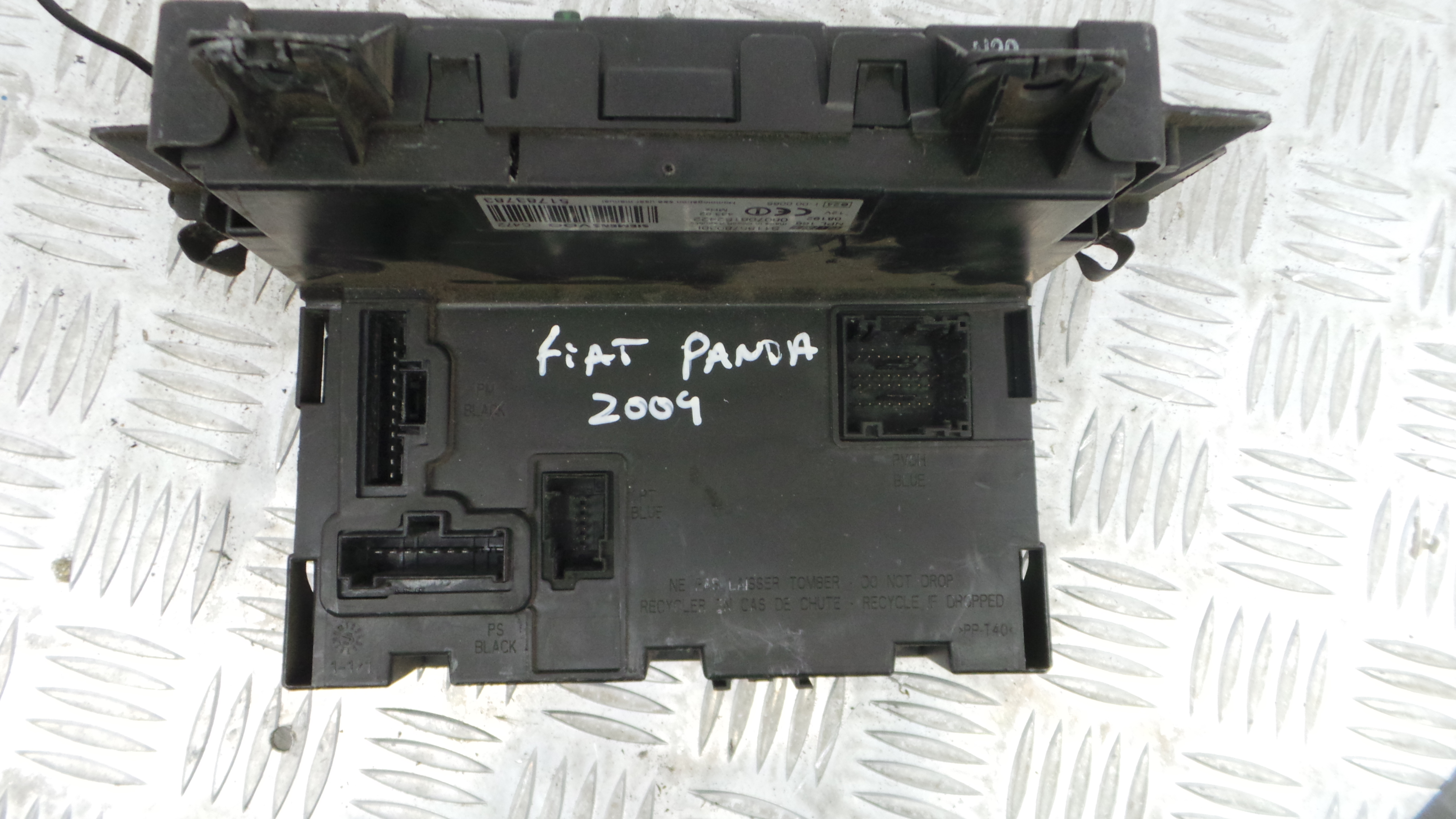 Caixa dos Fusíveis / BSI / UCH / SAM S118578030I - FIAT PANDA (169_), PANDA / PANDA CLASSIC (169_)-33130638 Caixa dos Fusíveis / BSI / UCH / SAM S118578030I - FIAT PANDA (169_), PANDA / PANDA CLASSIC (169_)-33130638