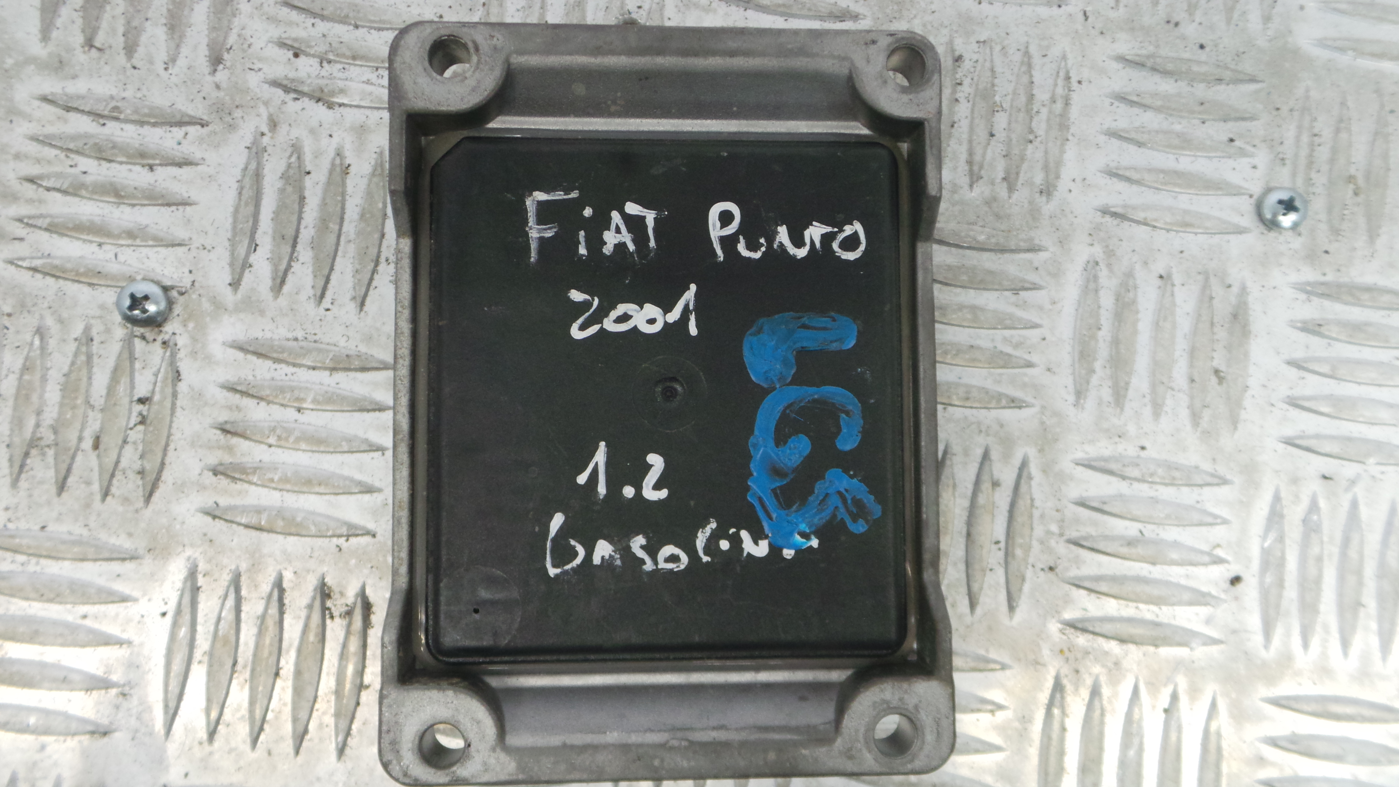 Centralina do Motor 0261207901 - FIAT PUNTO (188_)-33135363