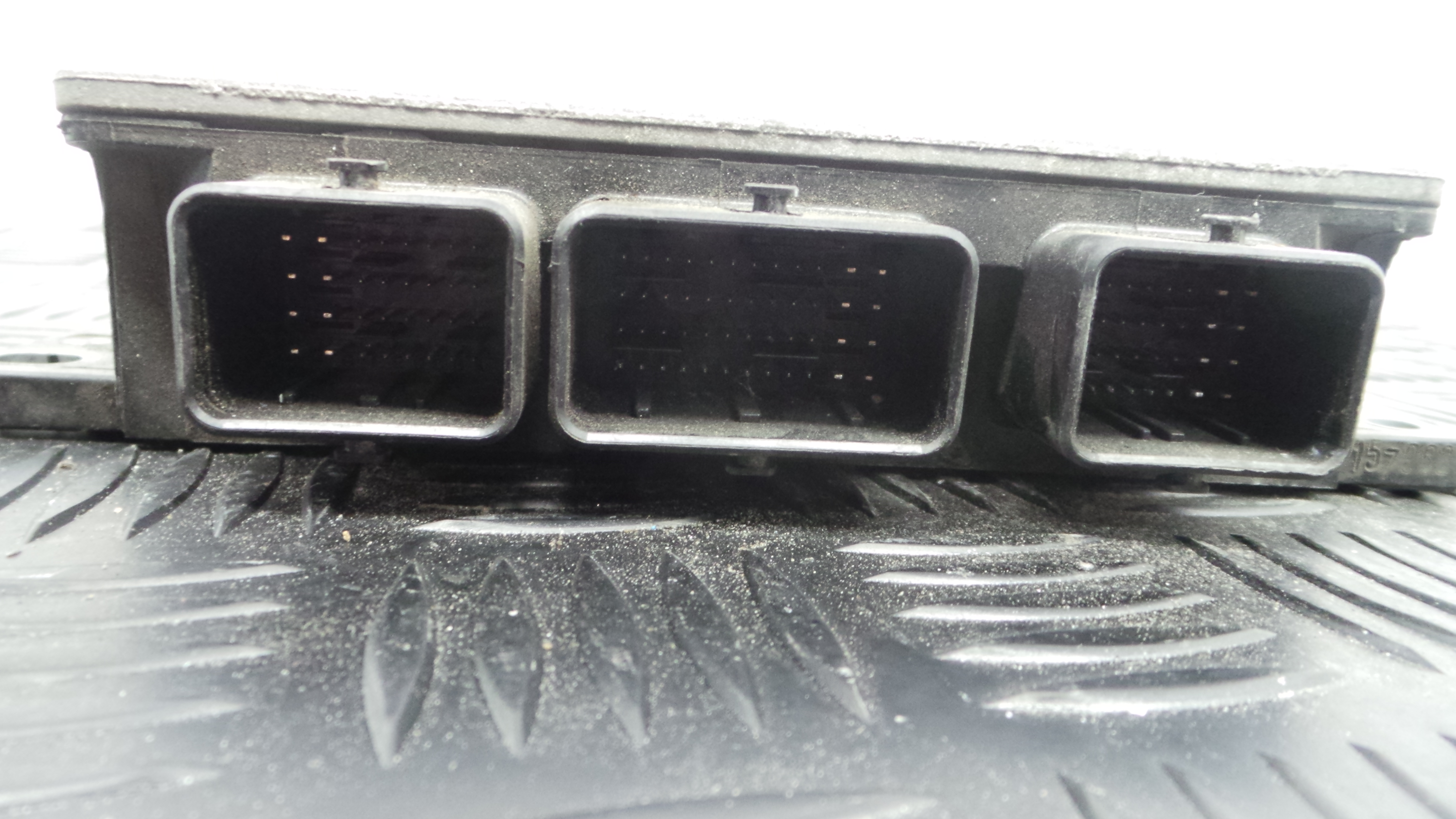 Centralina do Motor 8200399038 - RENAULT CLIO III (BR0/1, CR0/1)-33138179