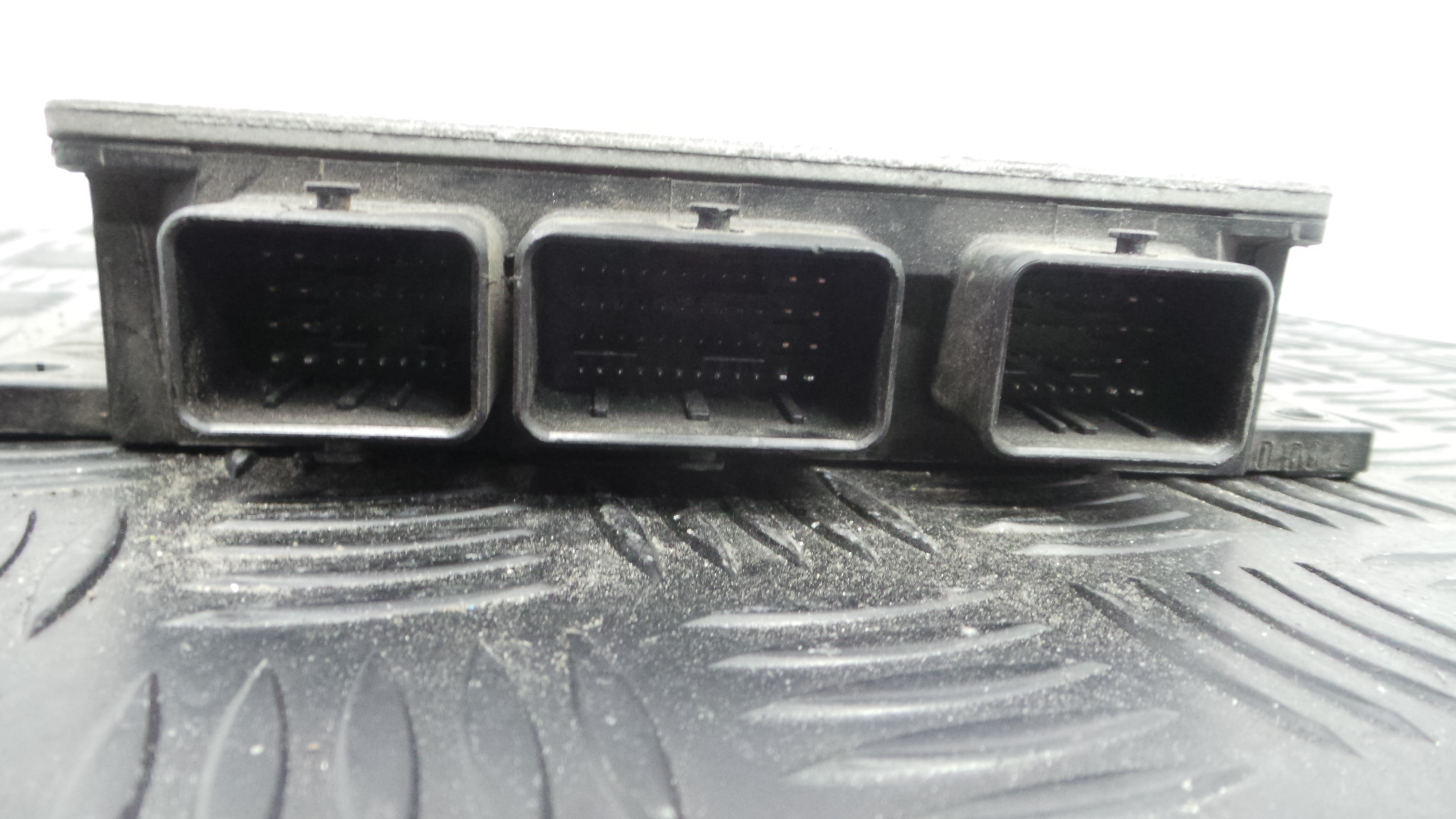 Centralina do Motor 8200399038 - RENAULT CLIO III (BR0/1, CR0/1)-33138182