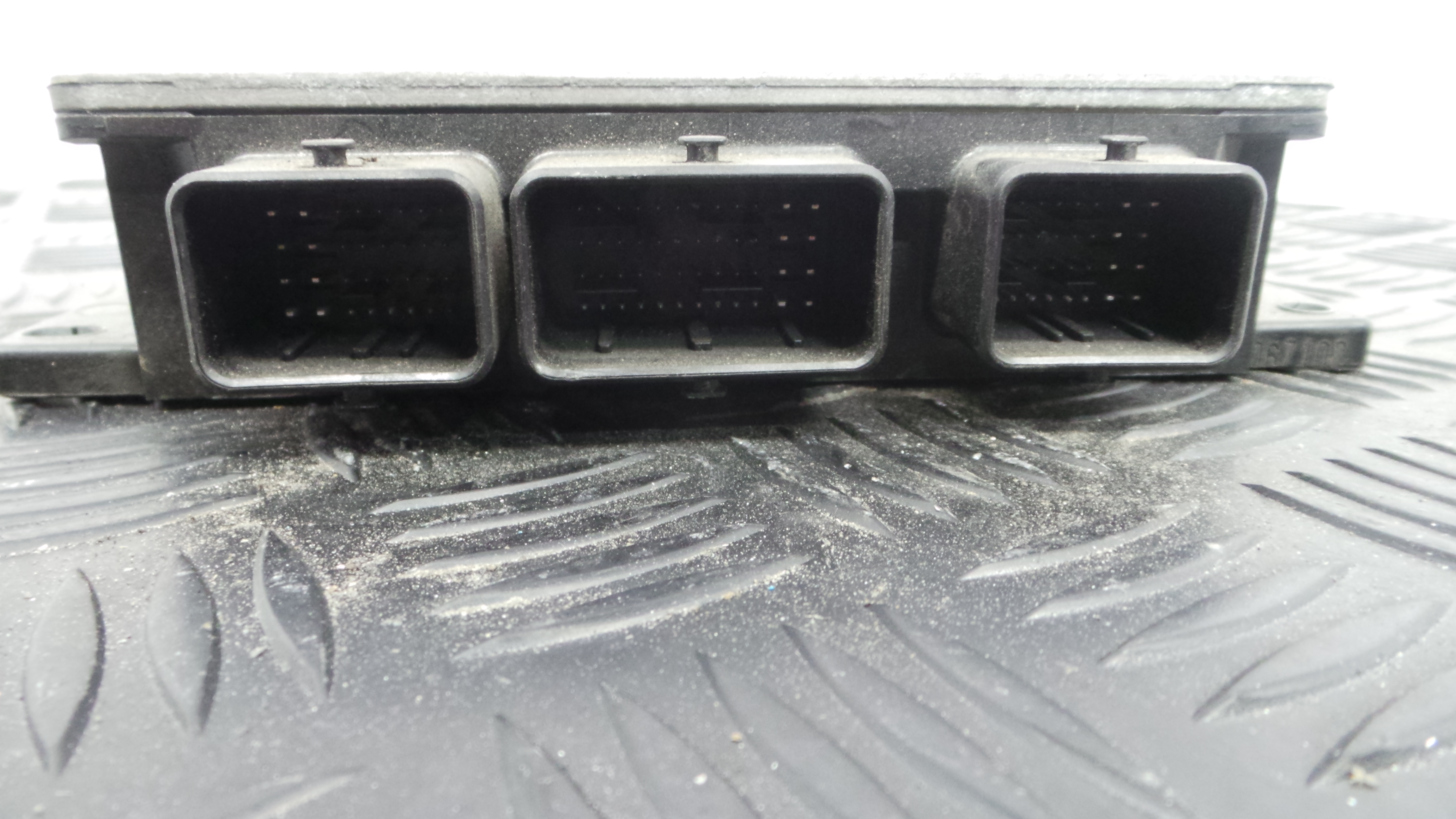 Centralina do Motor 8200911560 - RENAULT CLIO III (BR0/1, CR0/1)-33138188