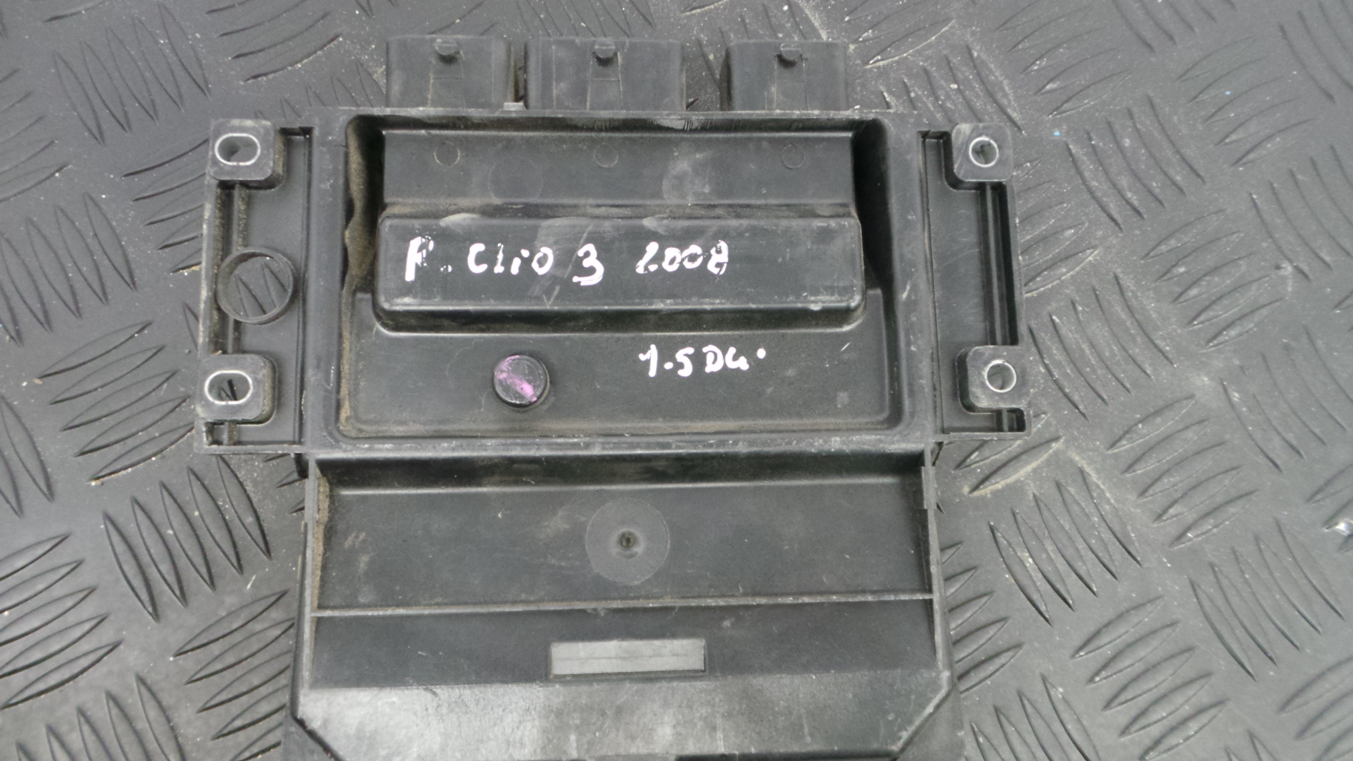 Centralina do Motor 8200911560 - RENAULT CLIO III (BR0/1, CR0/1)-33138191