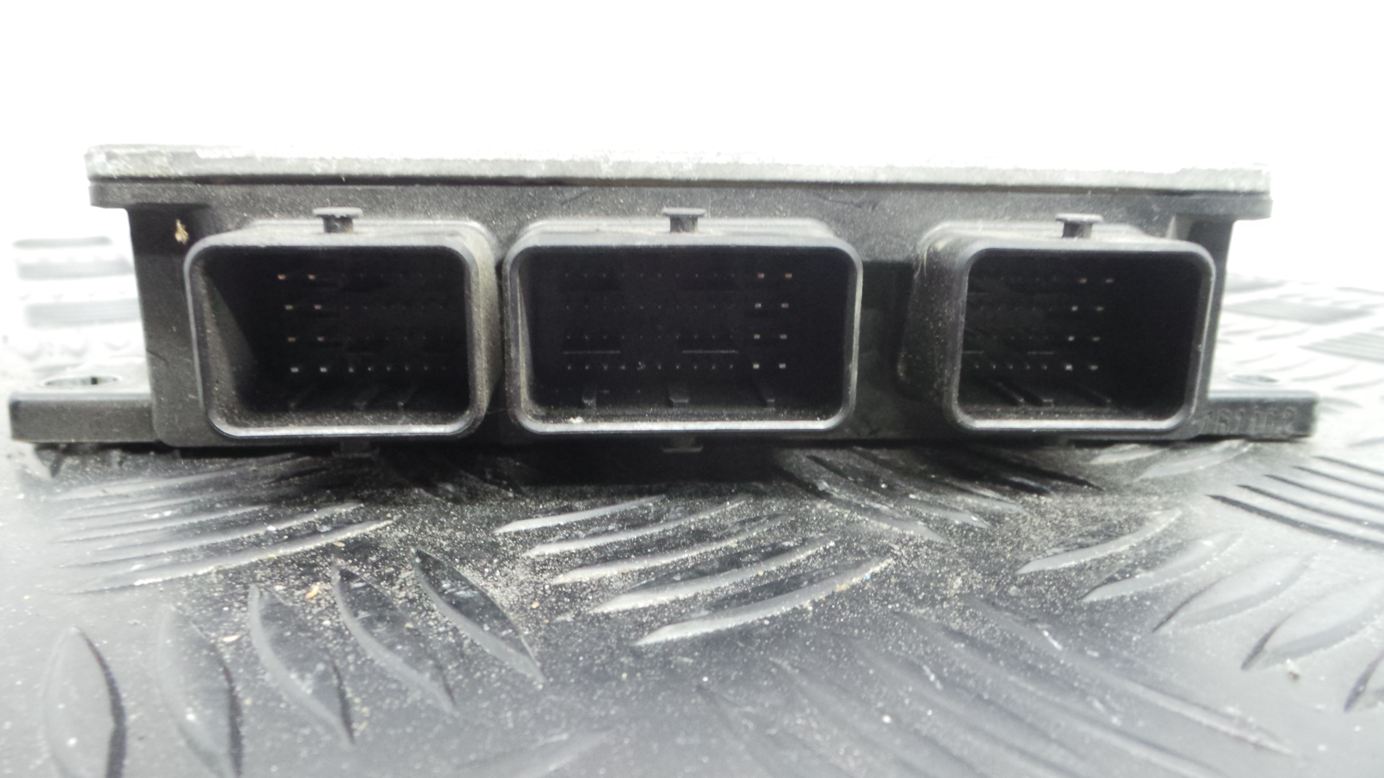 Centralina do Motor 8200911560 - RENAULT CLIO III (BR0/1, CR0/1)-33138194