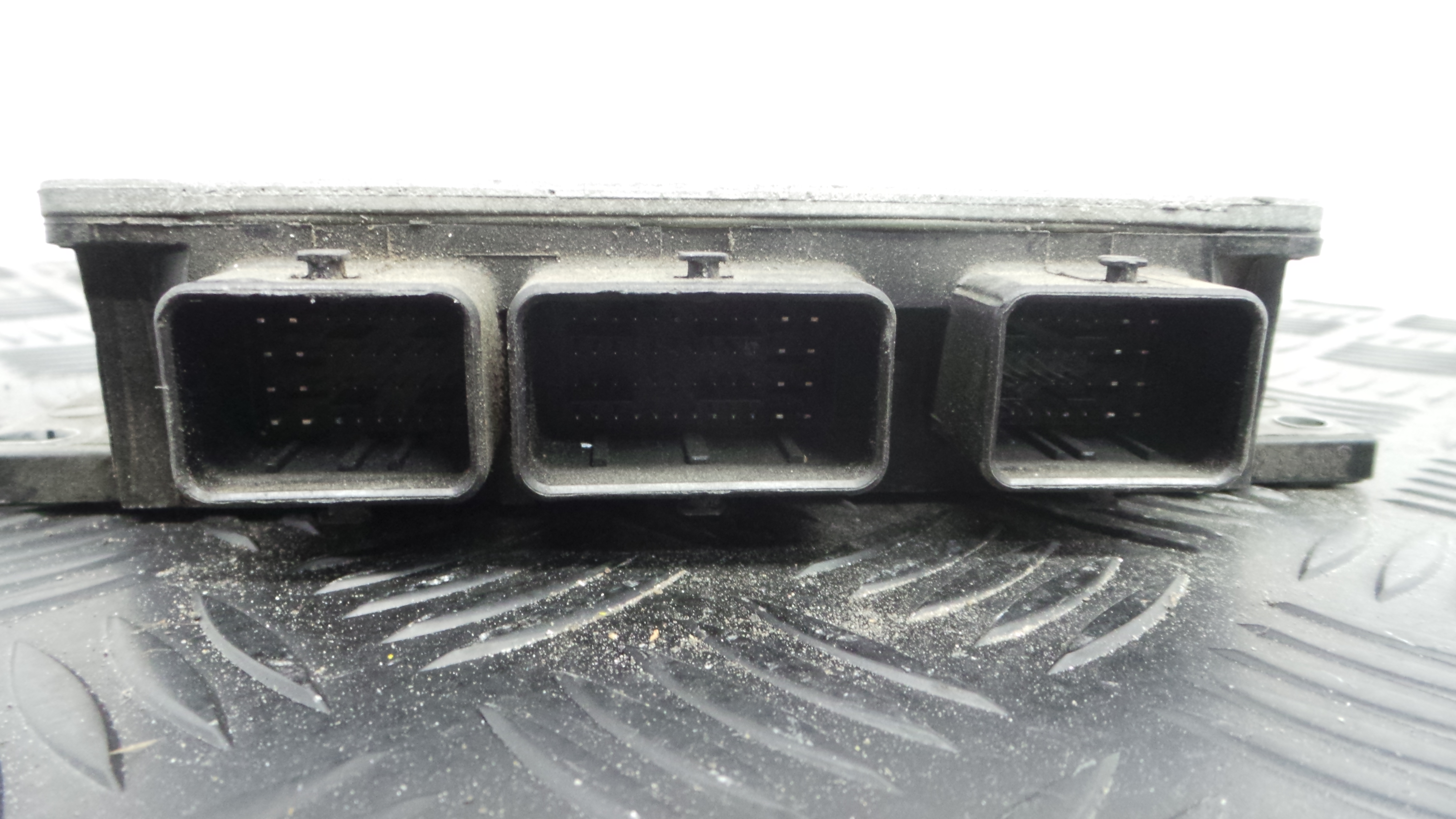 Centralina do Motor 8200911560 - RENAULT CLIO III (BR0/1, CR0/1)-33138203