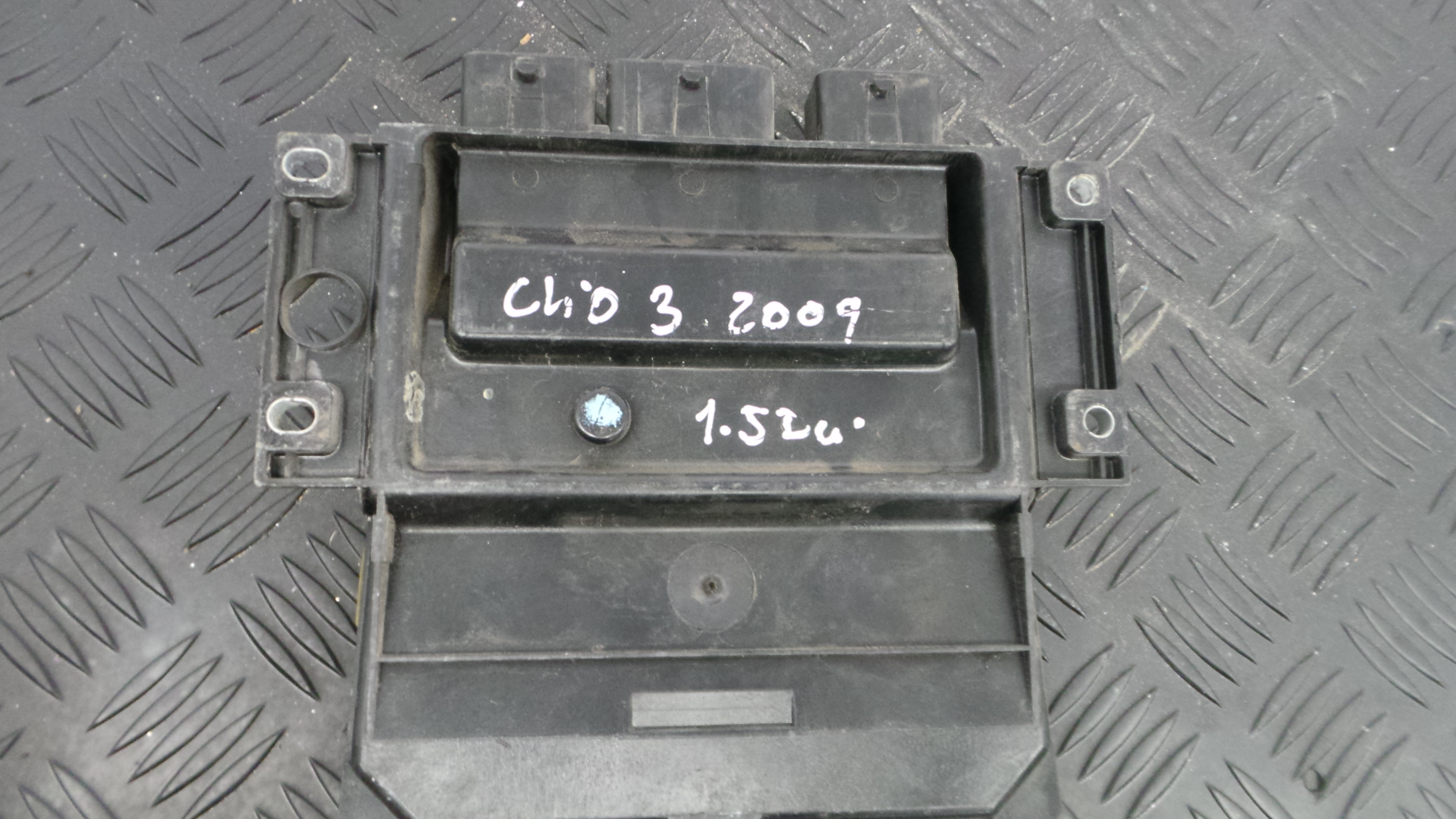 Centralina do Motor 8200911560 - RENAULT CLIO III (BR0/1, CR0/1)-33138226
