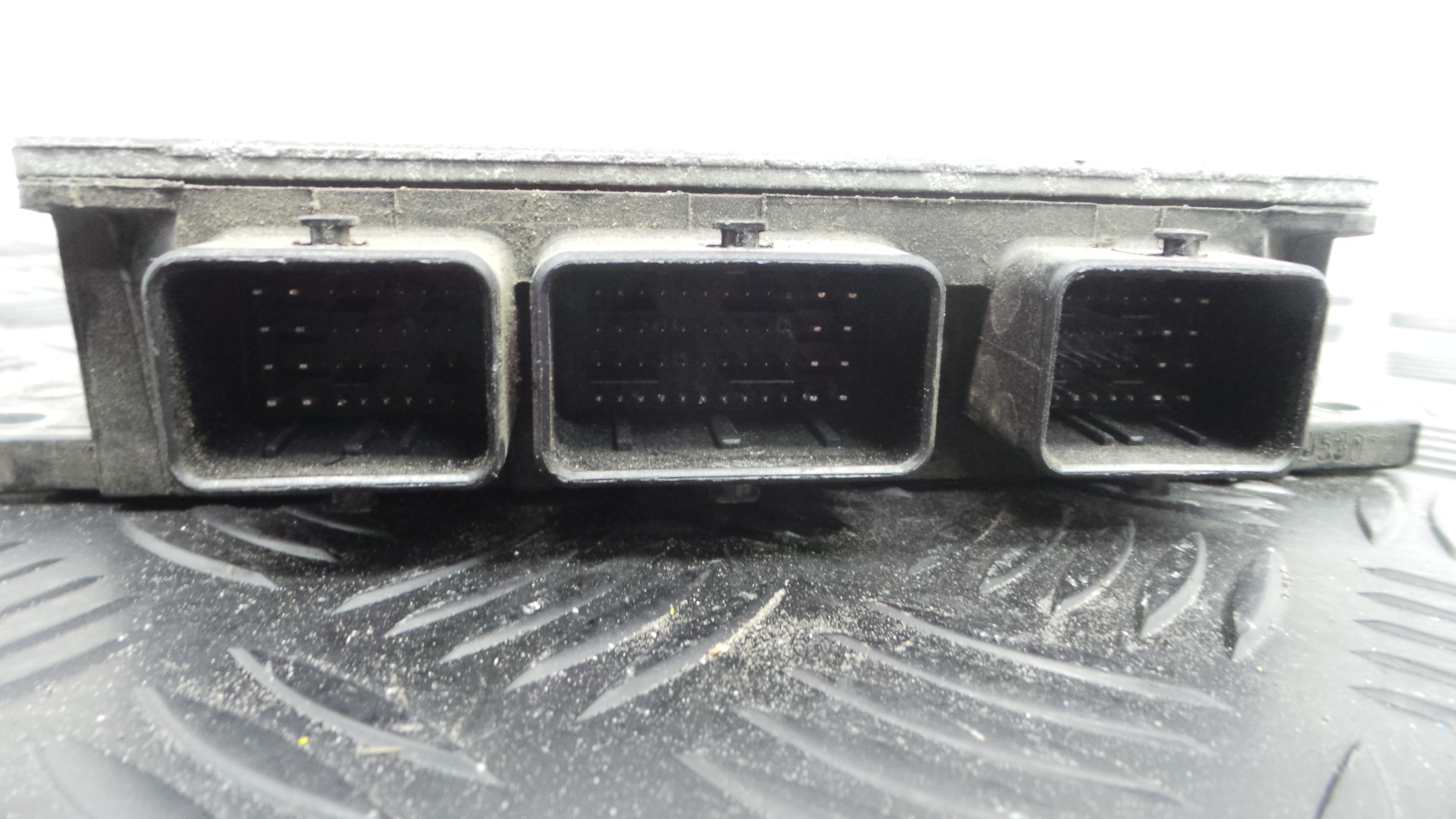 Centralina do Motor 8200399038 - RENAULT CLIO III (BR0/1, CR0/1)-33138240