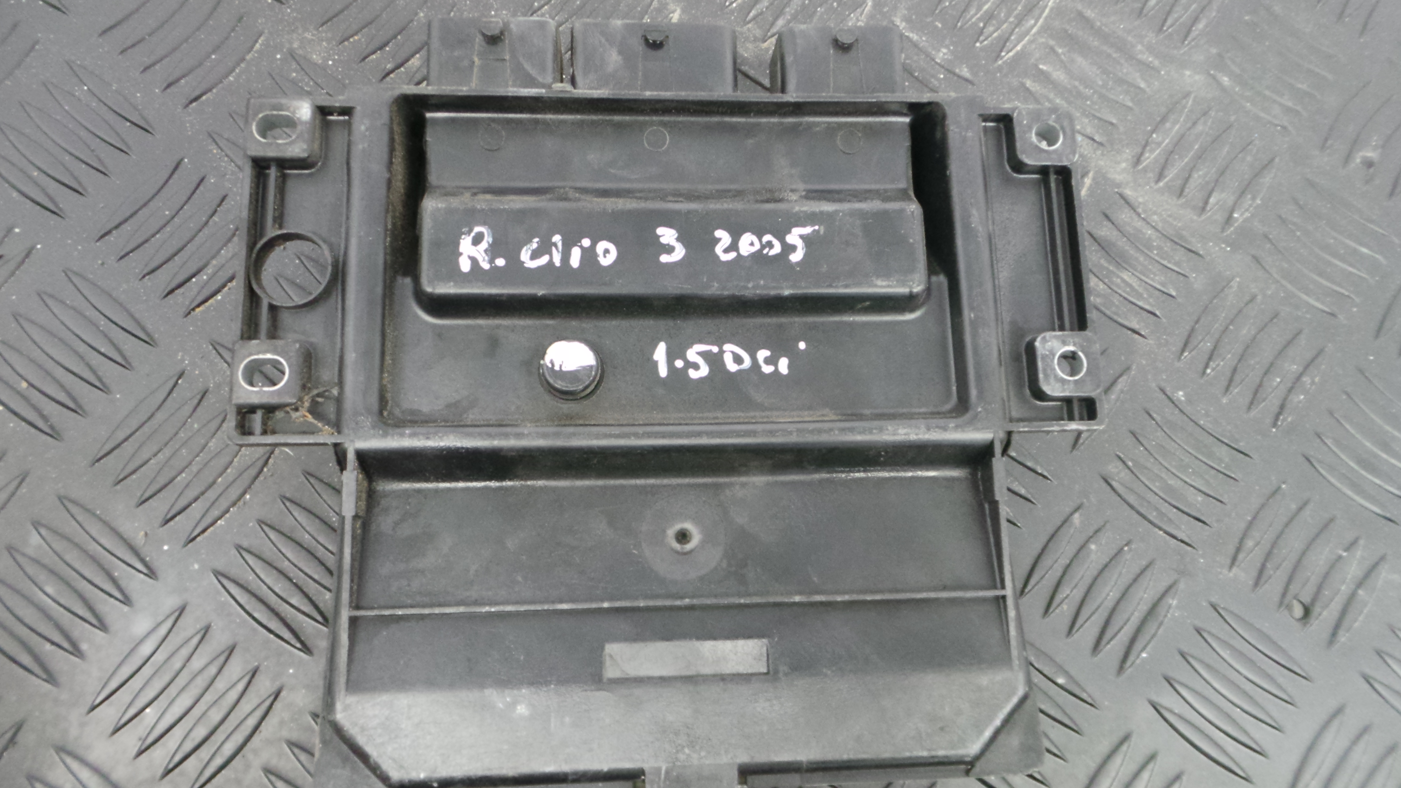 Centralina do Motor 8200399038 - RENAULT CLIO III (BR0/1, CR0/1)-33138243