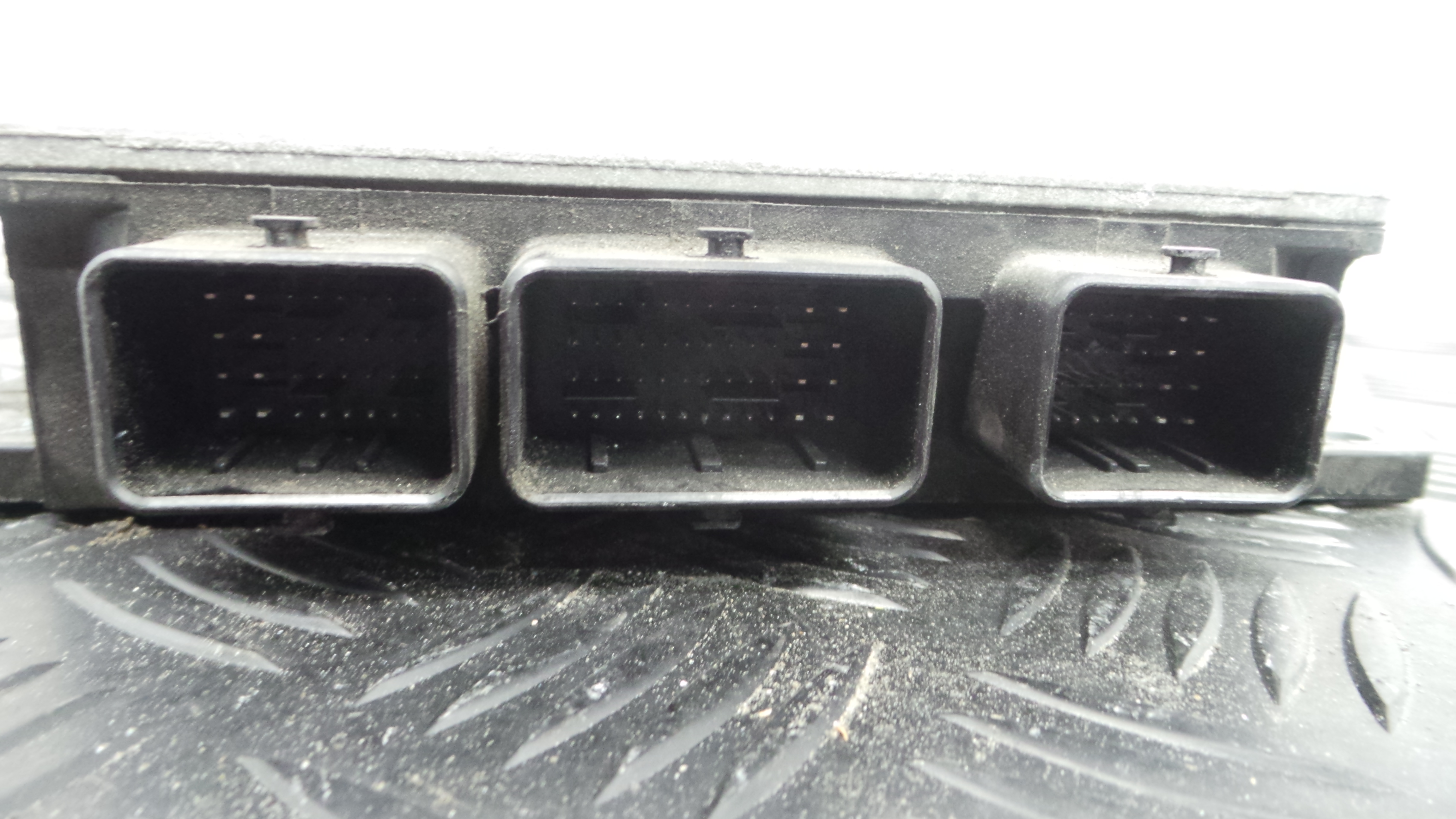 Centralina do Motor 8200399038 - RENAULT CLIO III (BR0/1, CR0/1)-33138243