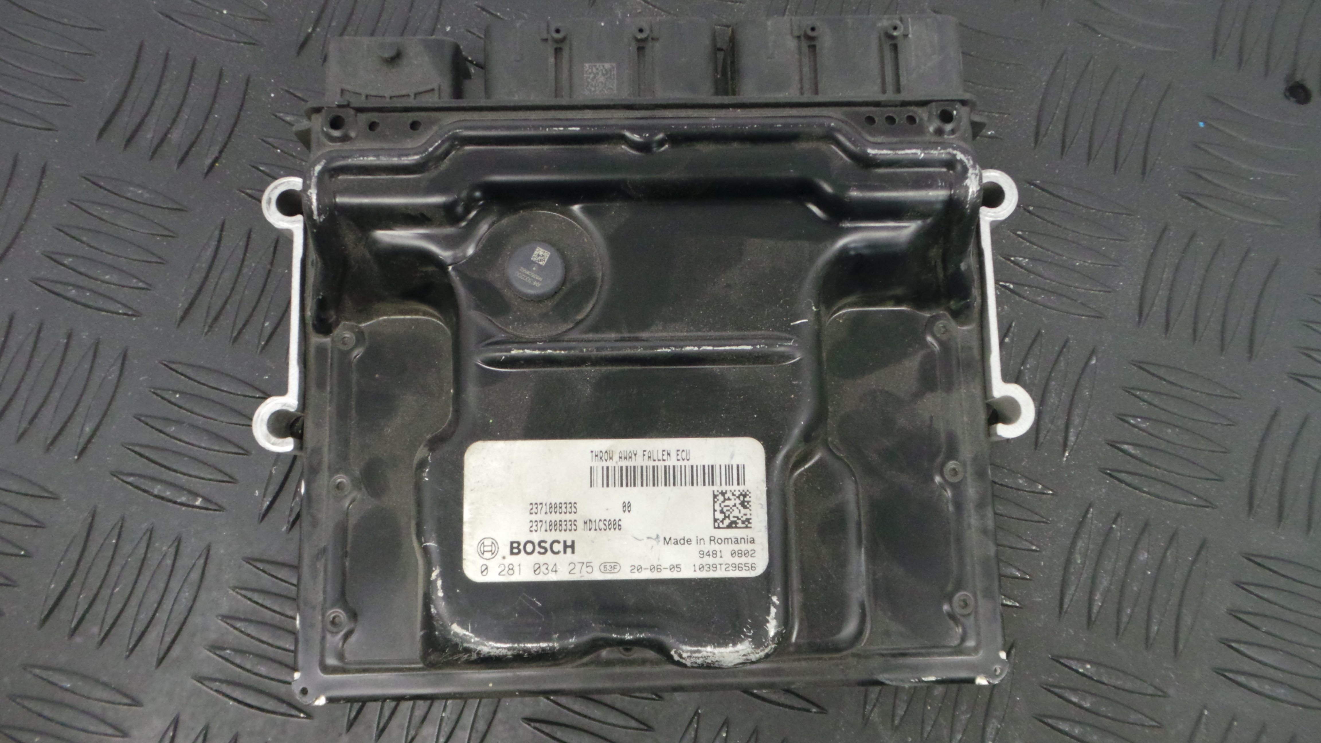 Centralina do Motor 237100833S - RENAULT CLIO V (B7_)-33140513