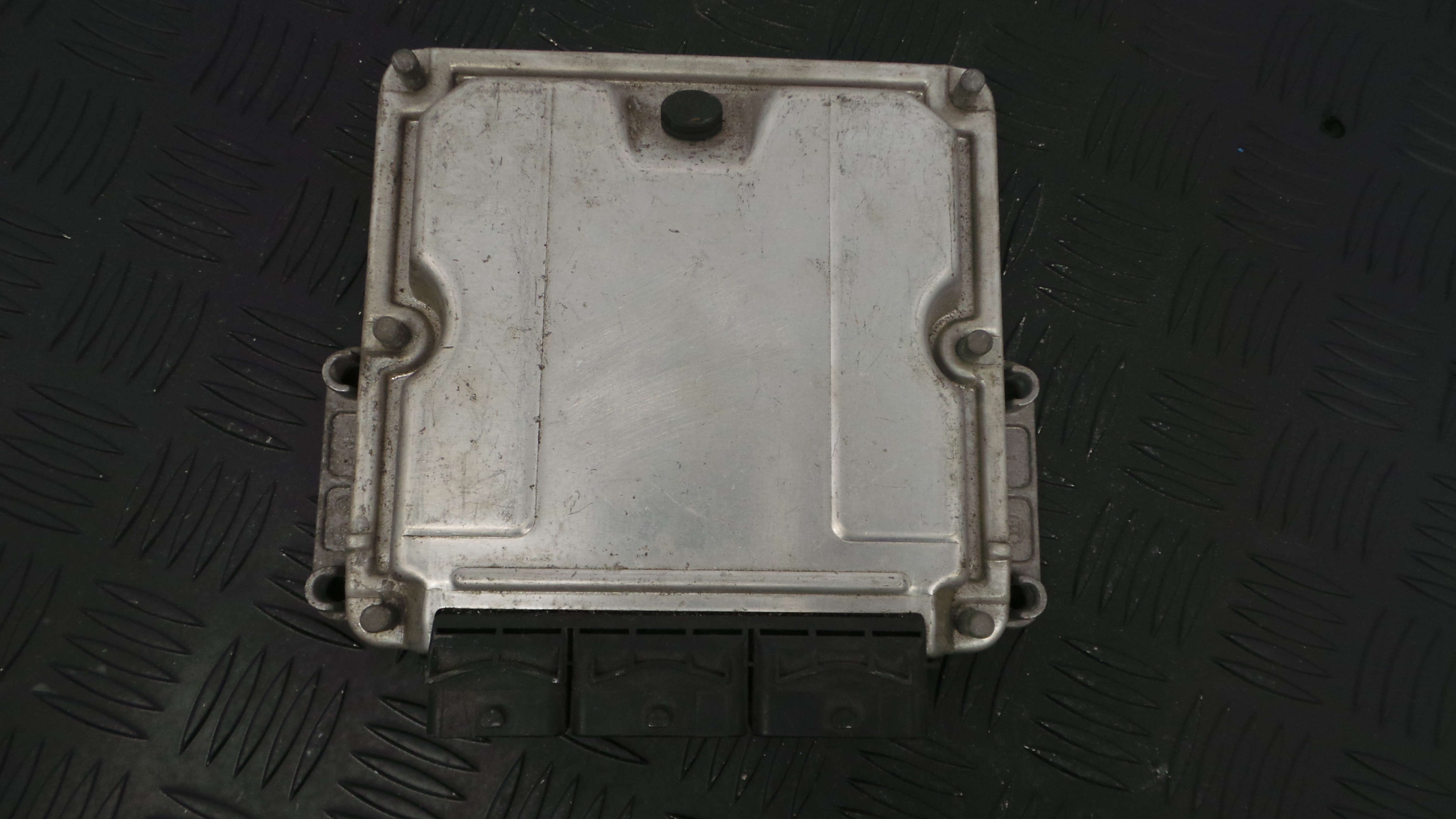 Centralina do Motor 8200243785 - RENAULT MASTER II Caixa (FD), MASTER II Van (FD)-33140516