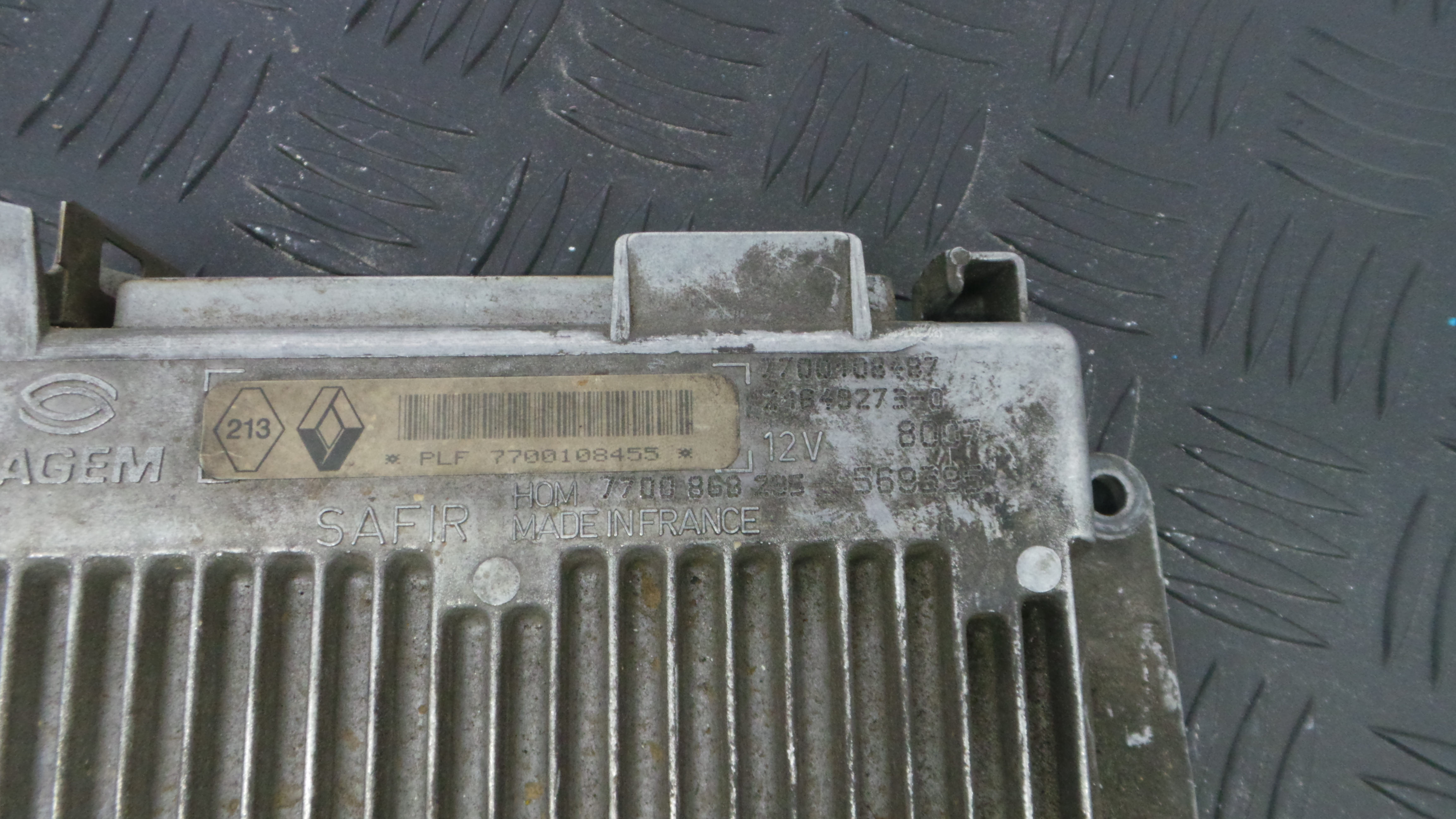 Centralina do Motor 7700108455 - RENAULT CLIO I (B/C57_, 5/357_)-33140525