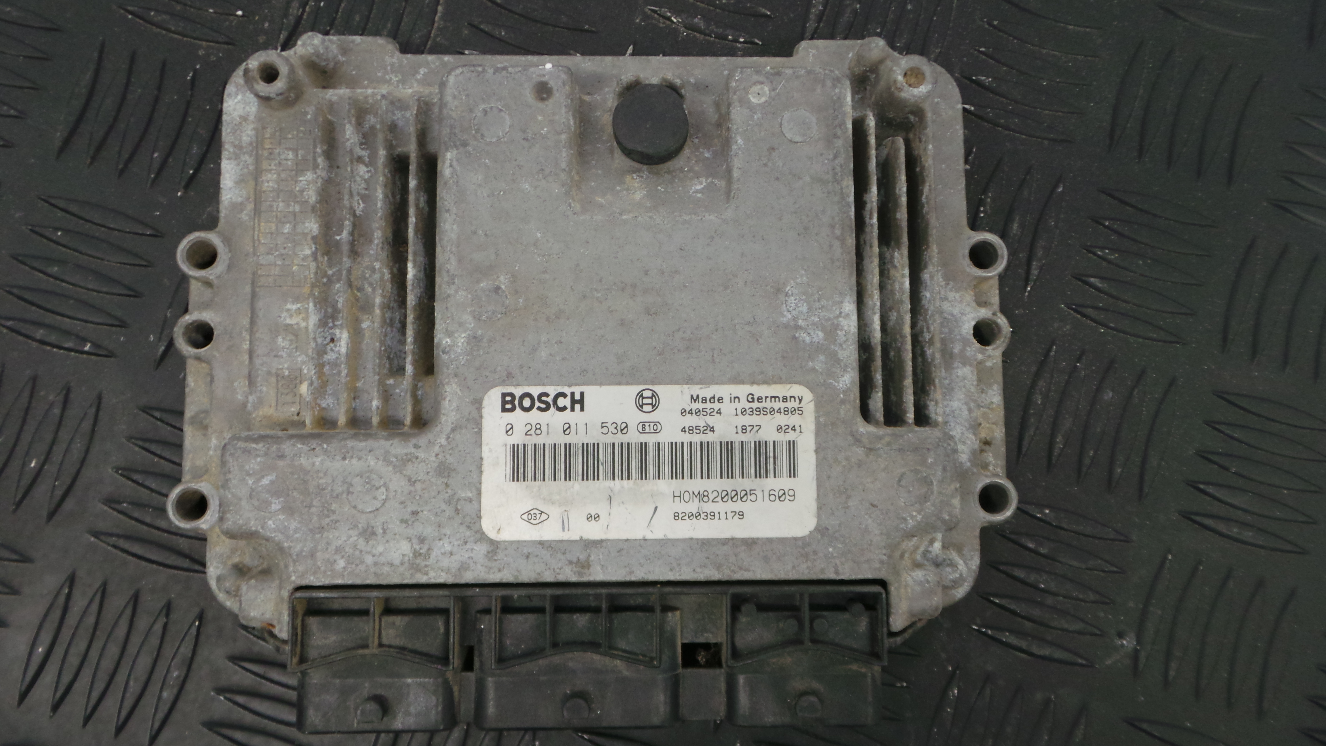 Centralina do Motor 8200051609 - RENAULT TRAFIC II Caixa (FL), TRAFIC II Van (FL)-33140547