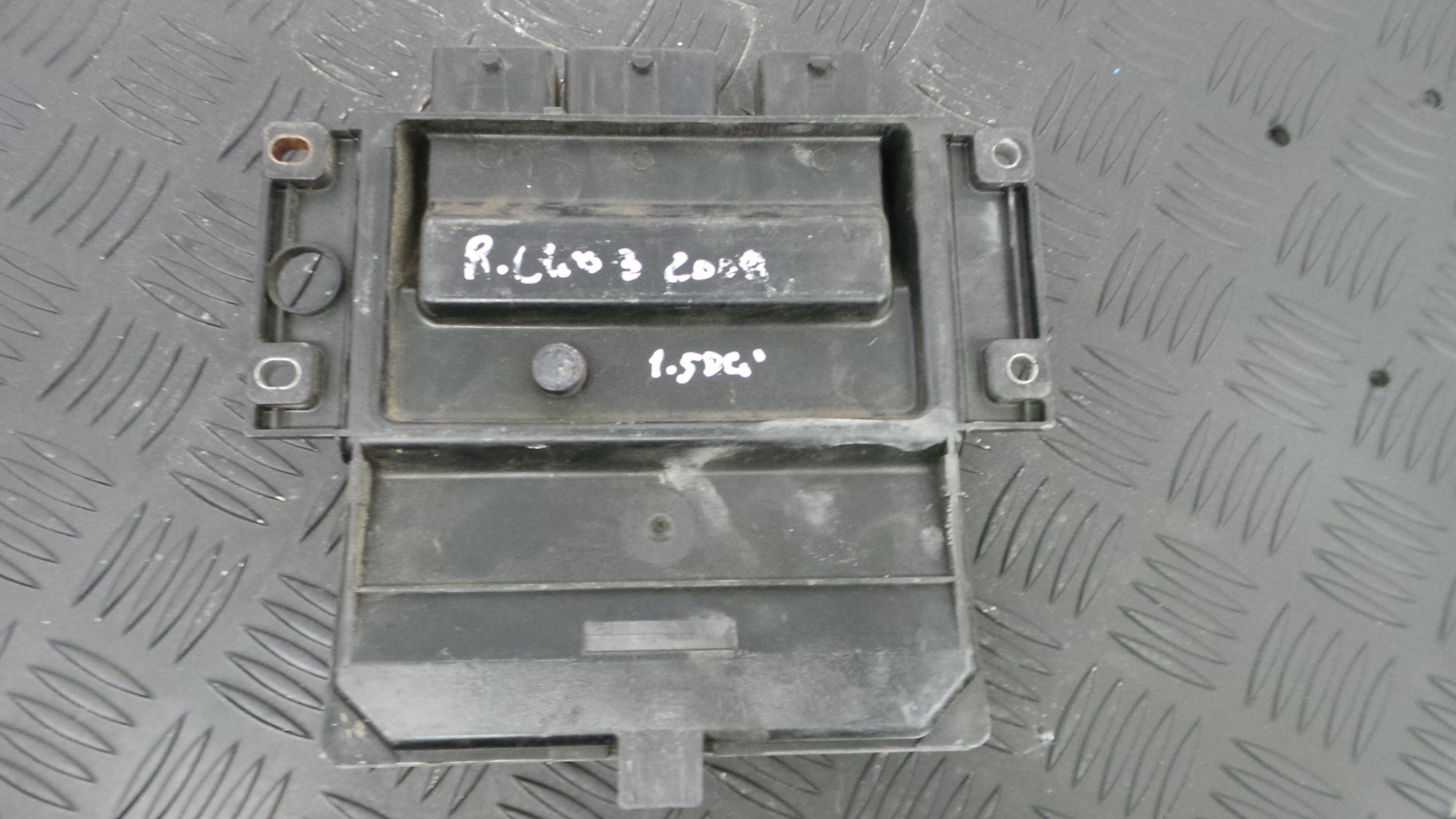 Centralina do Motor 8200911560 - RENAULT CLIO III (BR0/1, CR0/1)-33141460