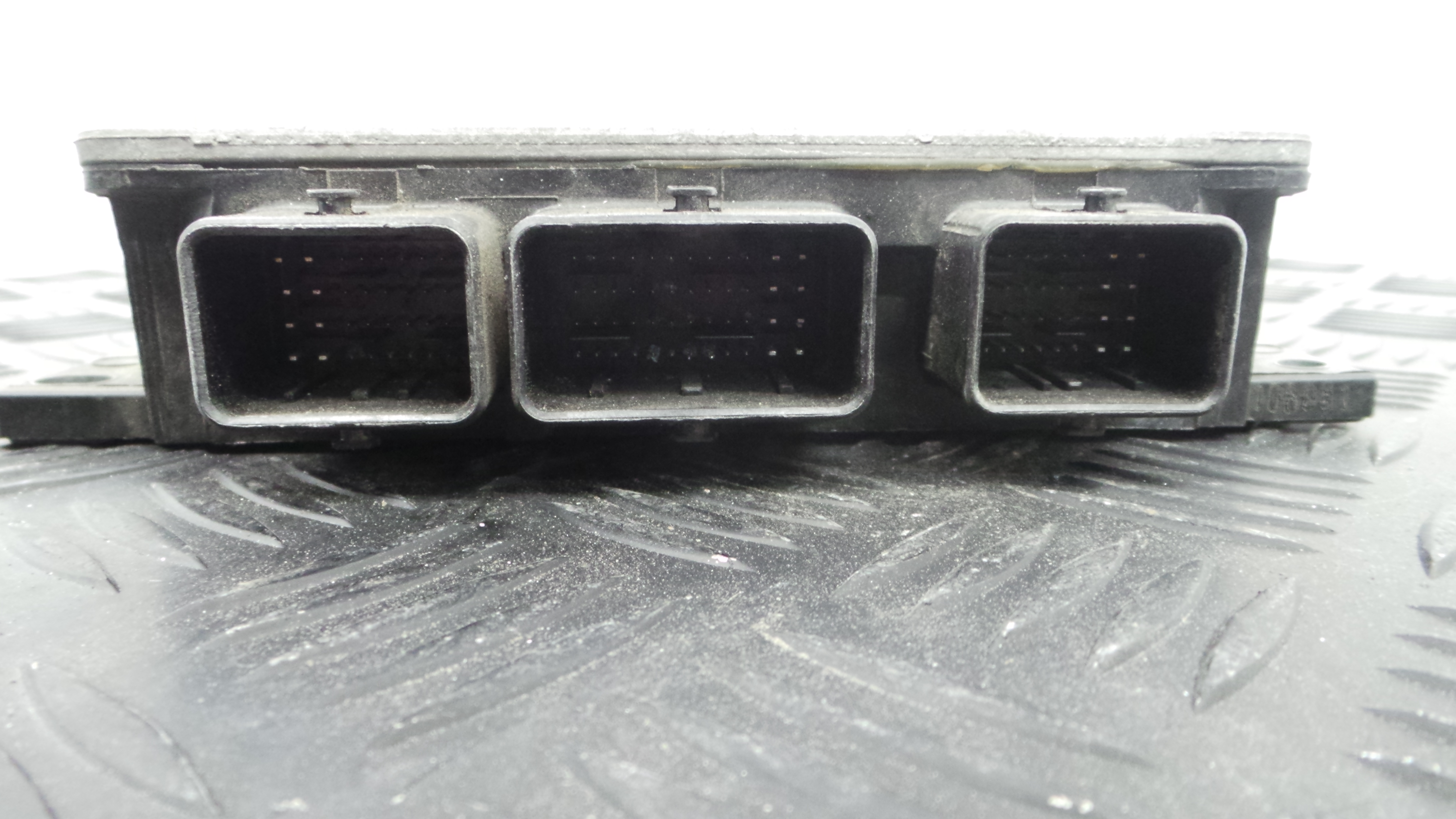 Centralina do Motor 8200911560 - RENAULT CLIO III (BR0/1, CR0/1)-33141604