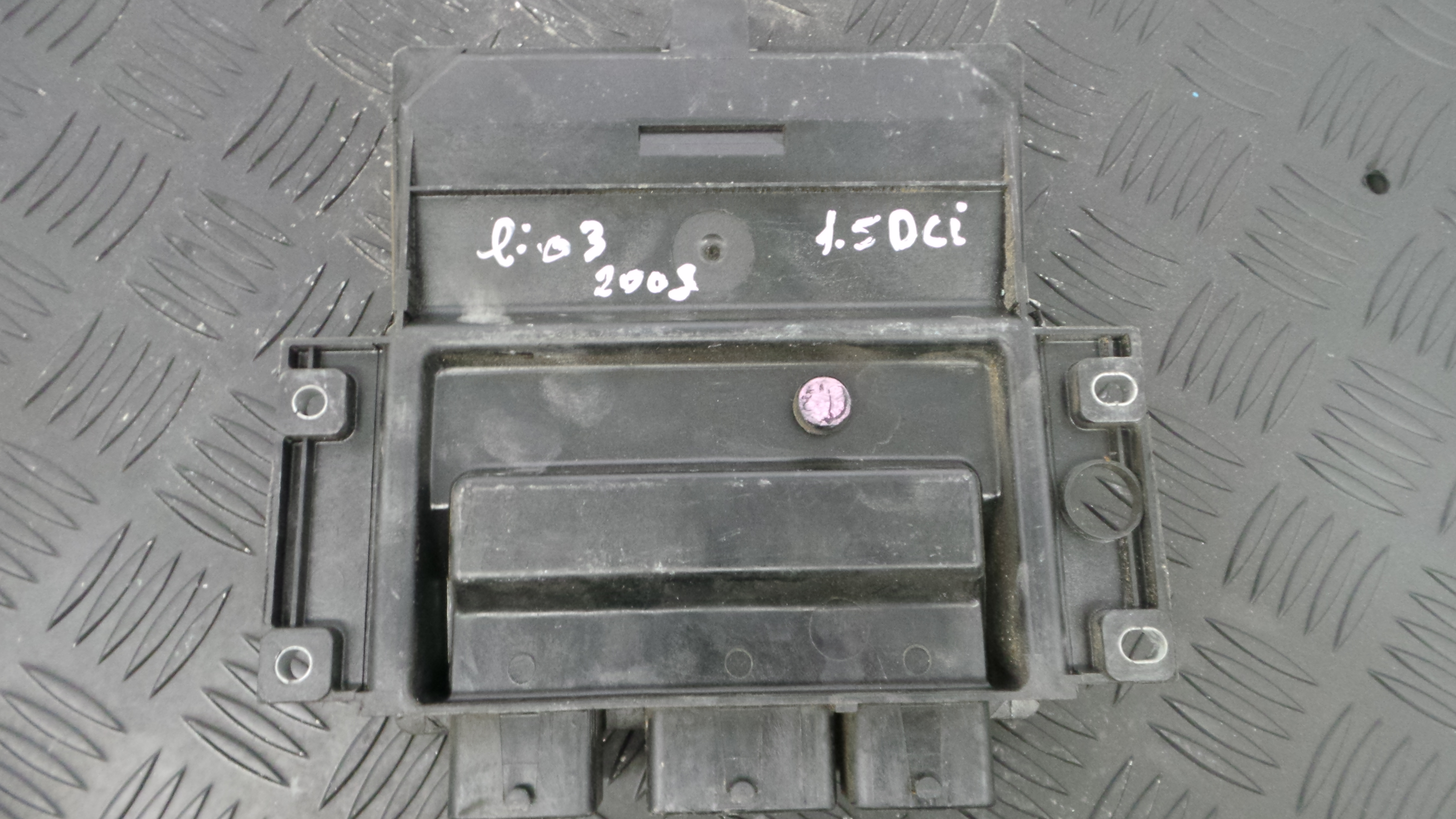 Centralina do Motor 8200911560 - RENAULT CLIO III (BR0/1, CR0/1)-33141607