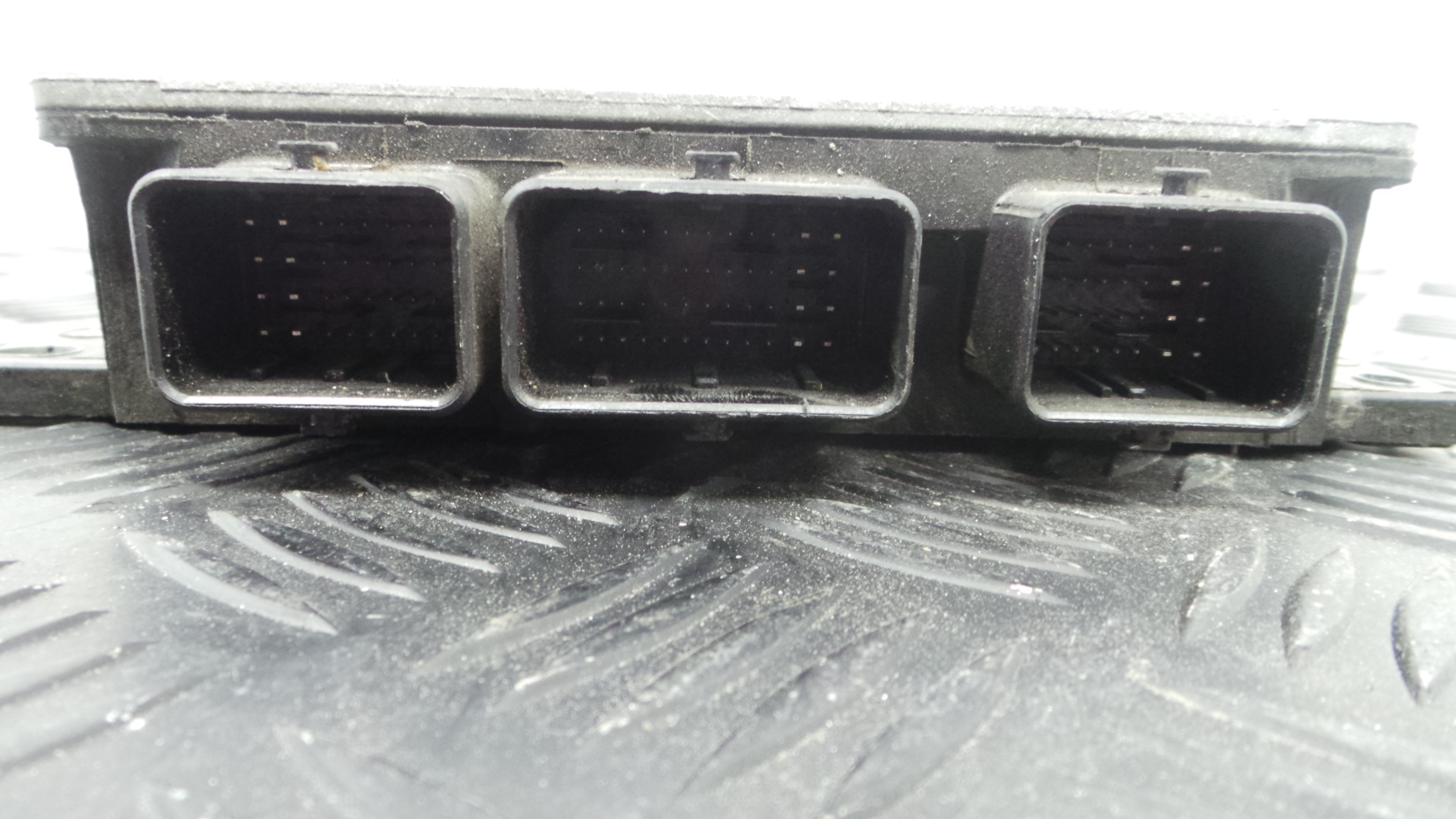 Centralina do Motor 8200911560 - RENAULT CLIO III (BR0/1, CR0/1)-33141607