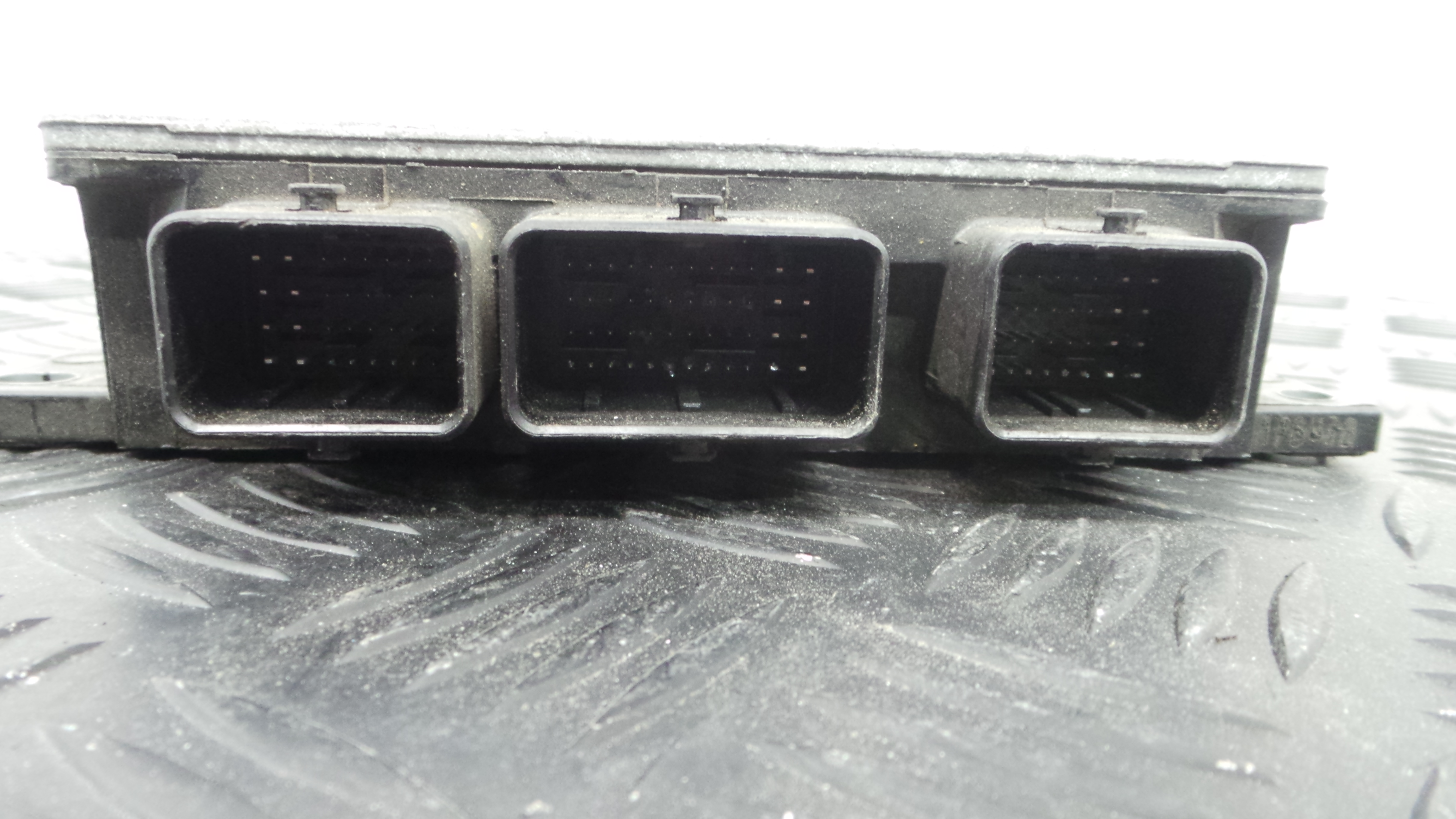 Centralina do Motor 8200399038 - RENAULT CLIO III (BR0/1, CR0/1)-33141610