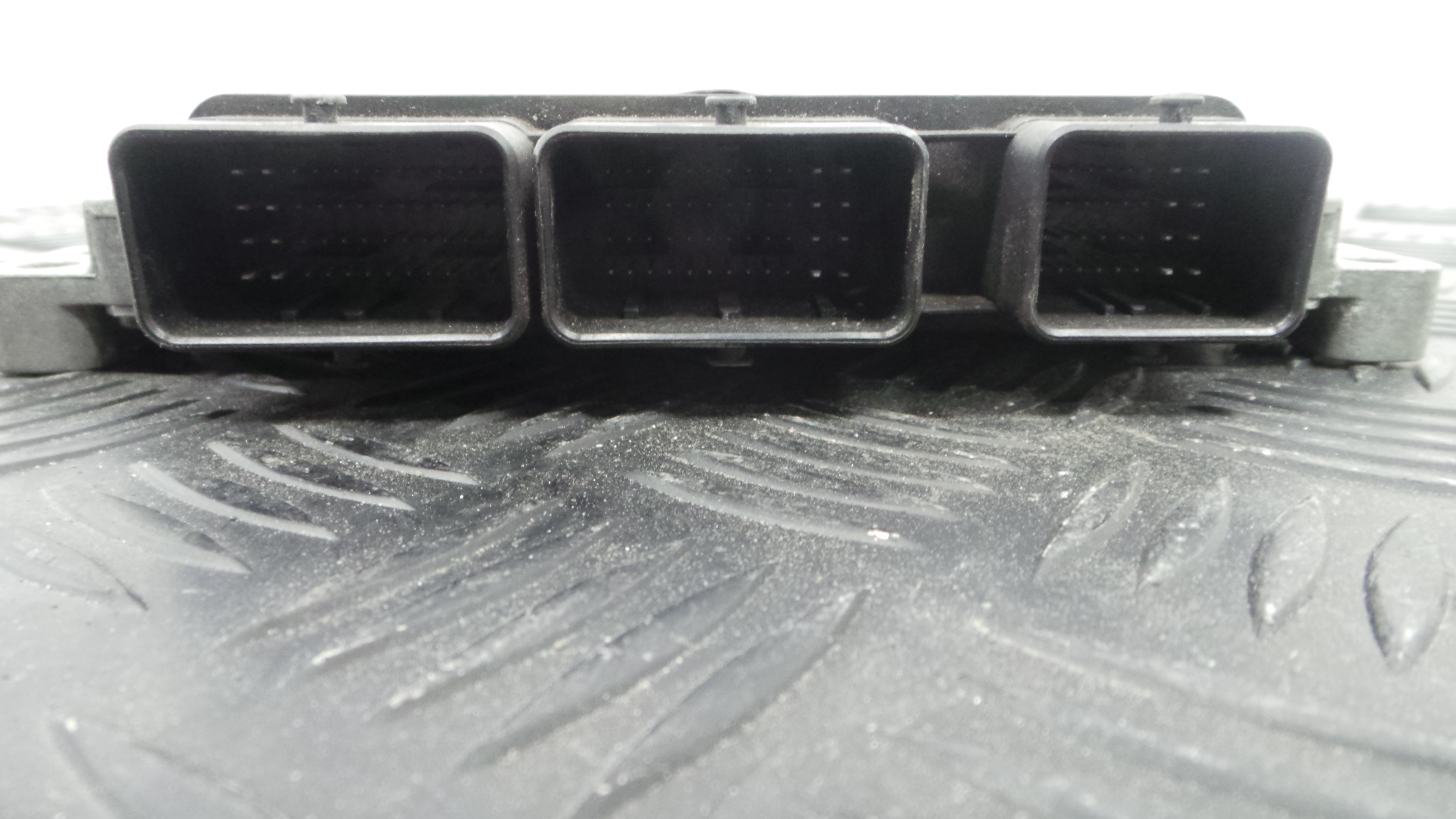 Centralina do Motor 237101989R - RENAULT CLIO III (BR0/1, CR0/1)-33141670