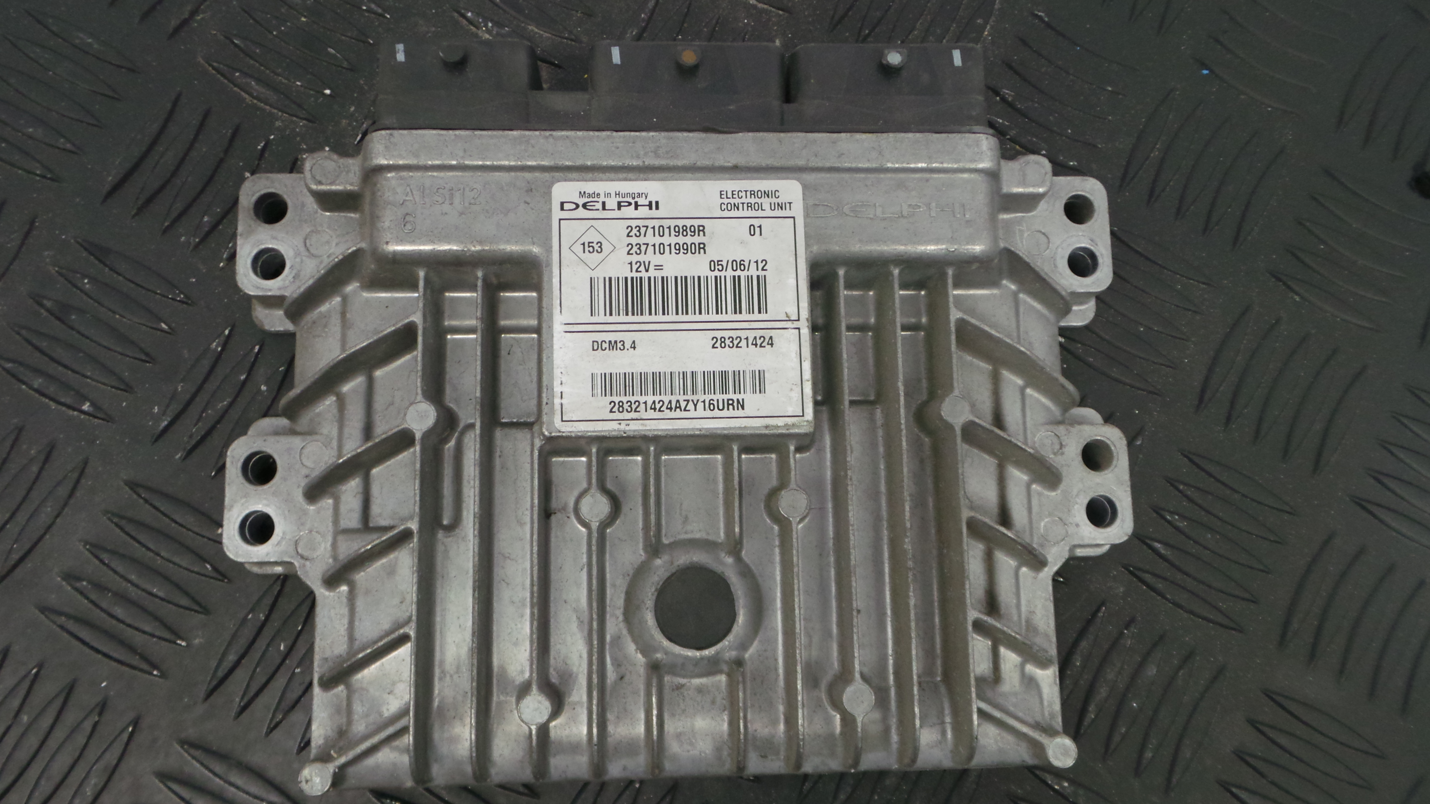 Centralina do Motor 237101989R - RENAULT CLIO III (BR0/1, CR0/1)-33141681