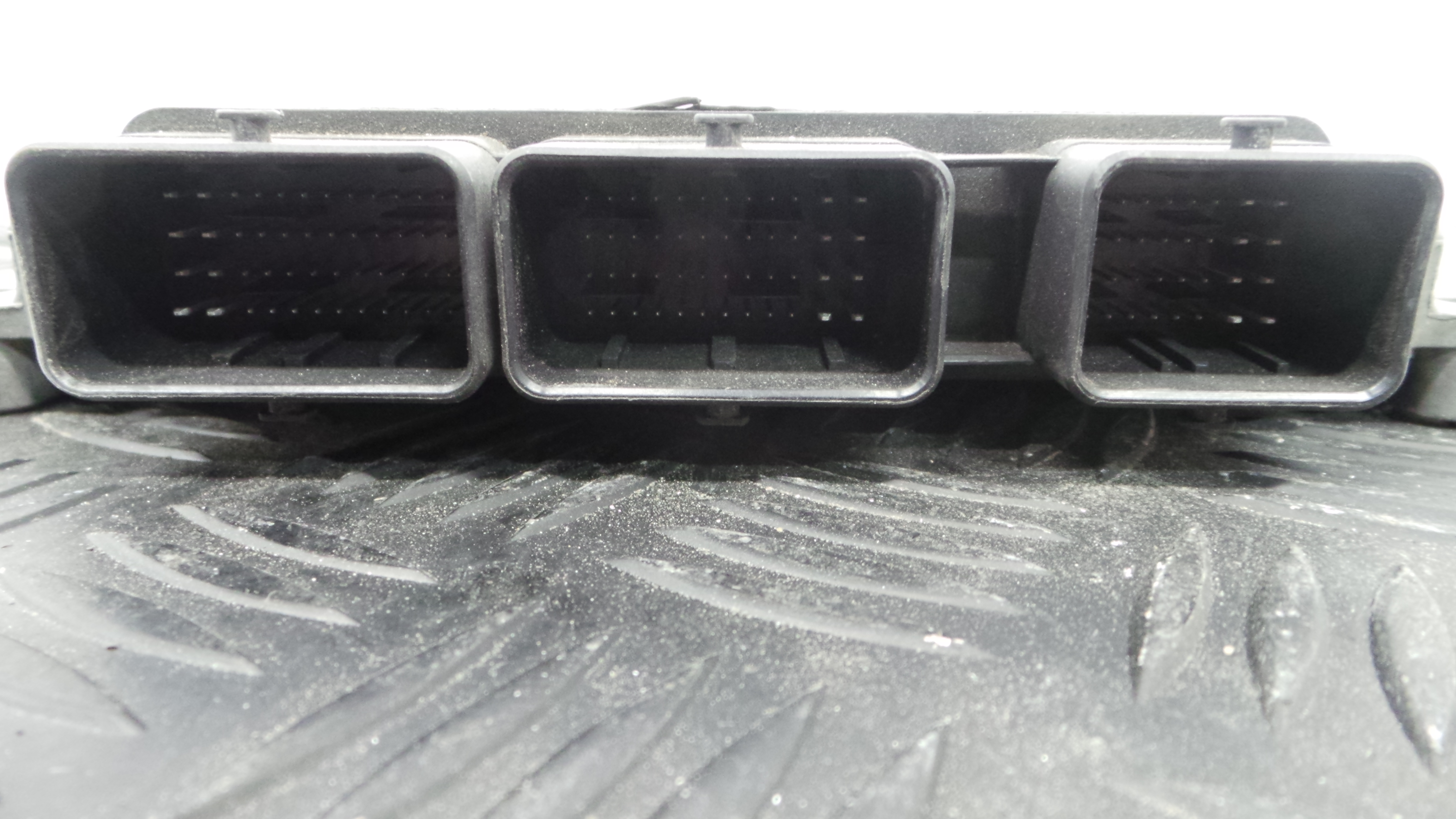 Centralina do Motor 237101989R - RENAULT CLIO III (BR0/1, CR0/1)-33141681