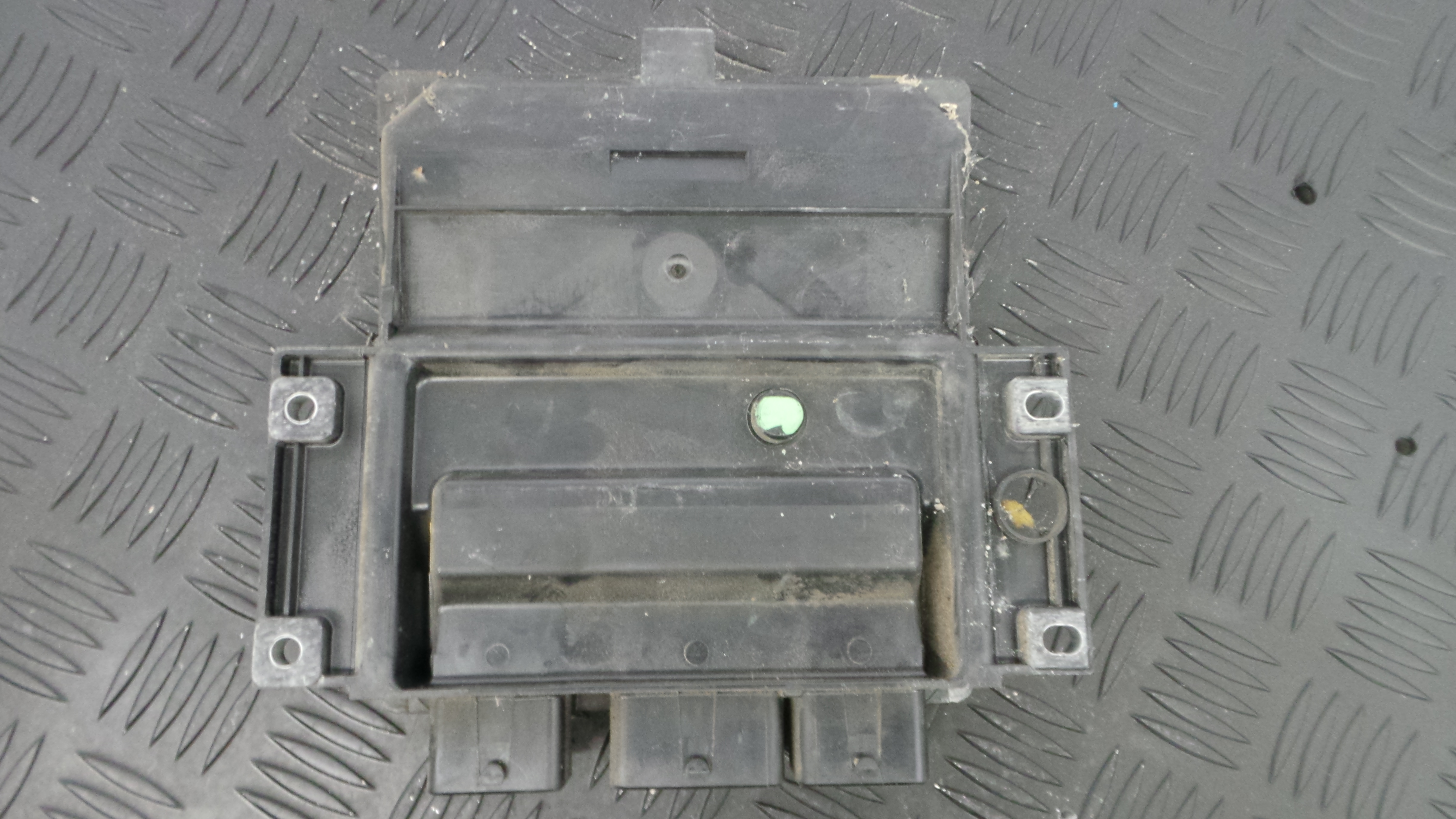 Centralina do Motor 8200399038 - RENAULT CLIO III (BR0/1, CR0/1)-33141714