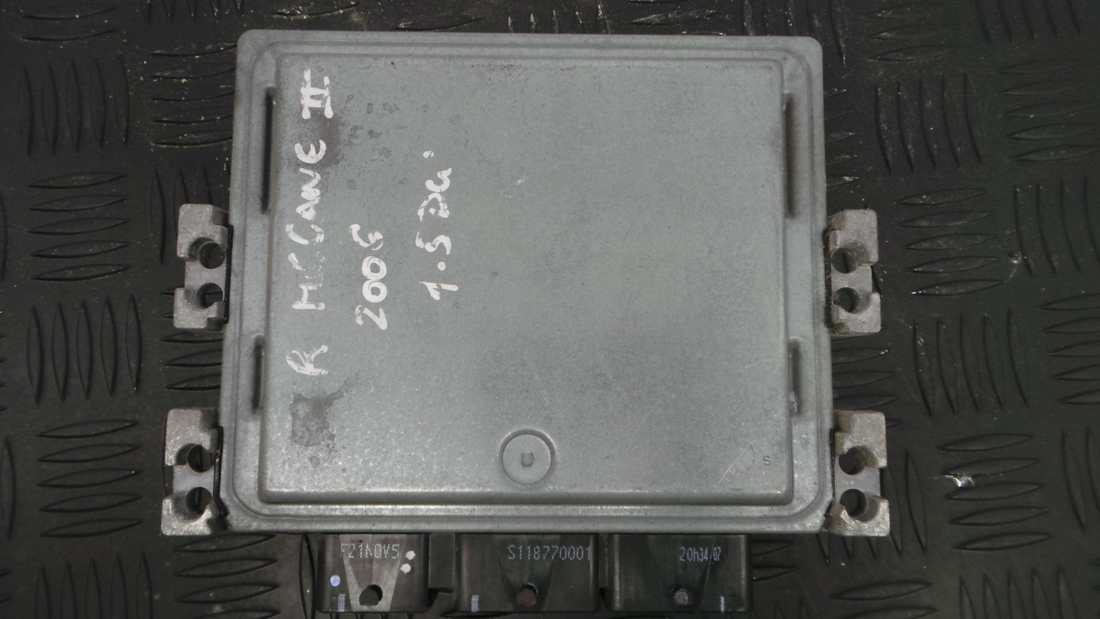 Centralina do Motor 8200565863 - RENAULT MEGANE II (BM0/1_, CM0/1_)-33142030