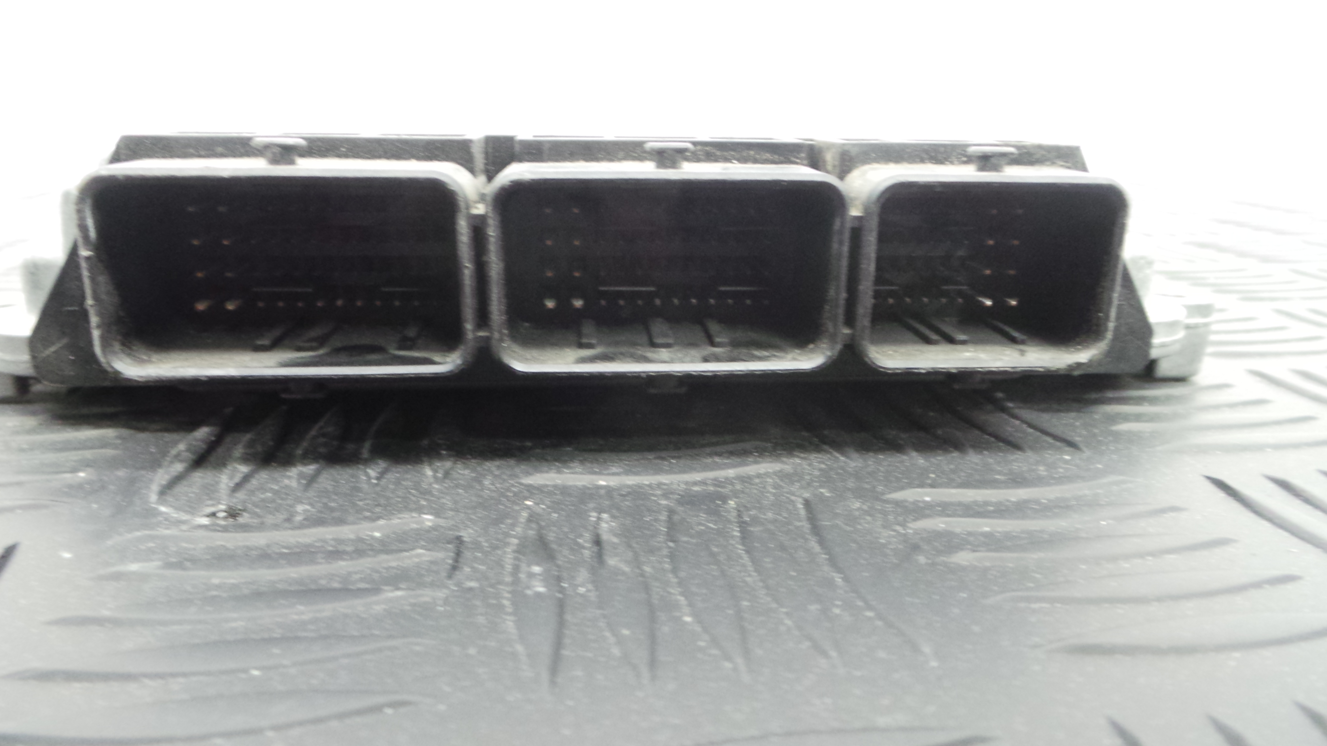 Centralina do Motor 8200520036 - RENAULT LAGUNA II (BG0/1_)-33143796