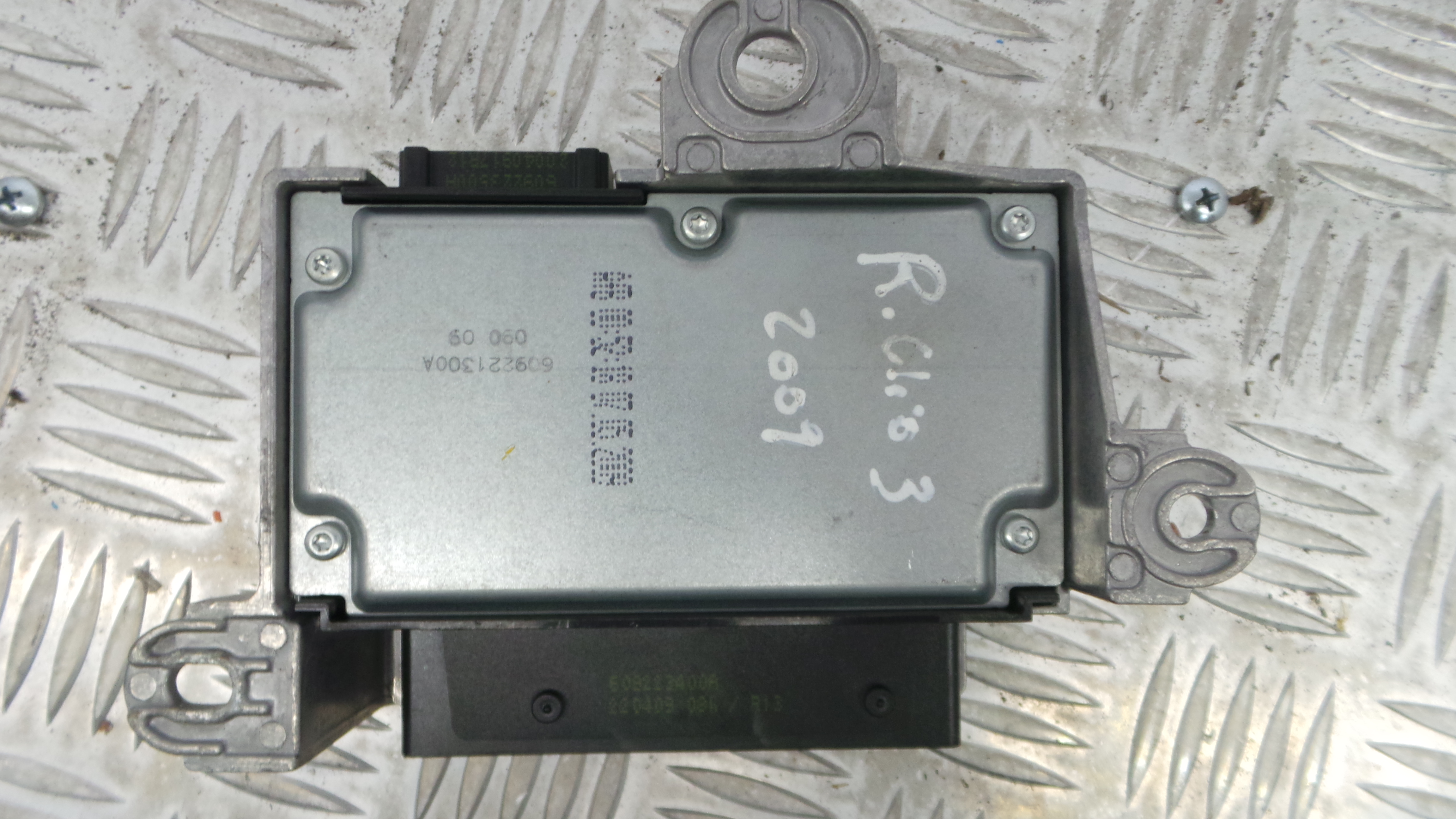 Centralina de Airbags 8200963406 - RENAULT CLIO III (BR0/1, CR0/1)-33148146 Centralina de Airbags 8200963406 - RENAULT CLIO III (BR0/1, CR0/1)-33148146