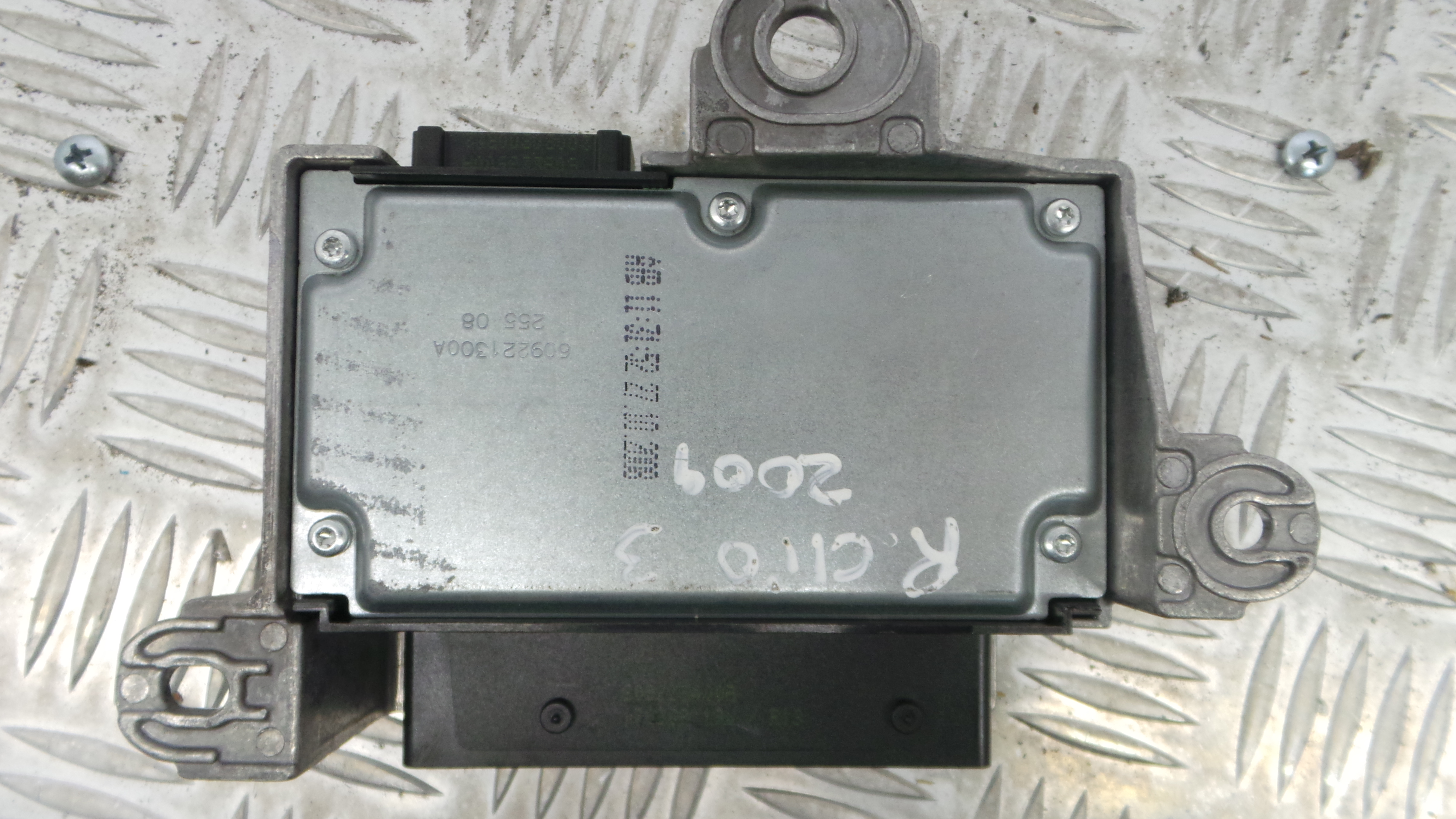 Centralina de Airbags 8200962347 - RENAULT CLIO III (BR0/1, CR0/1)-33148260