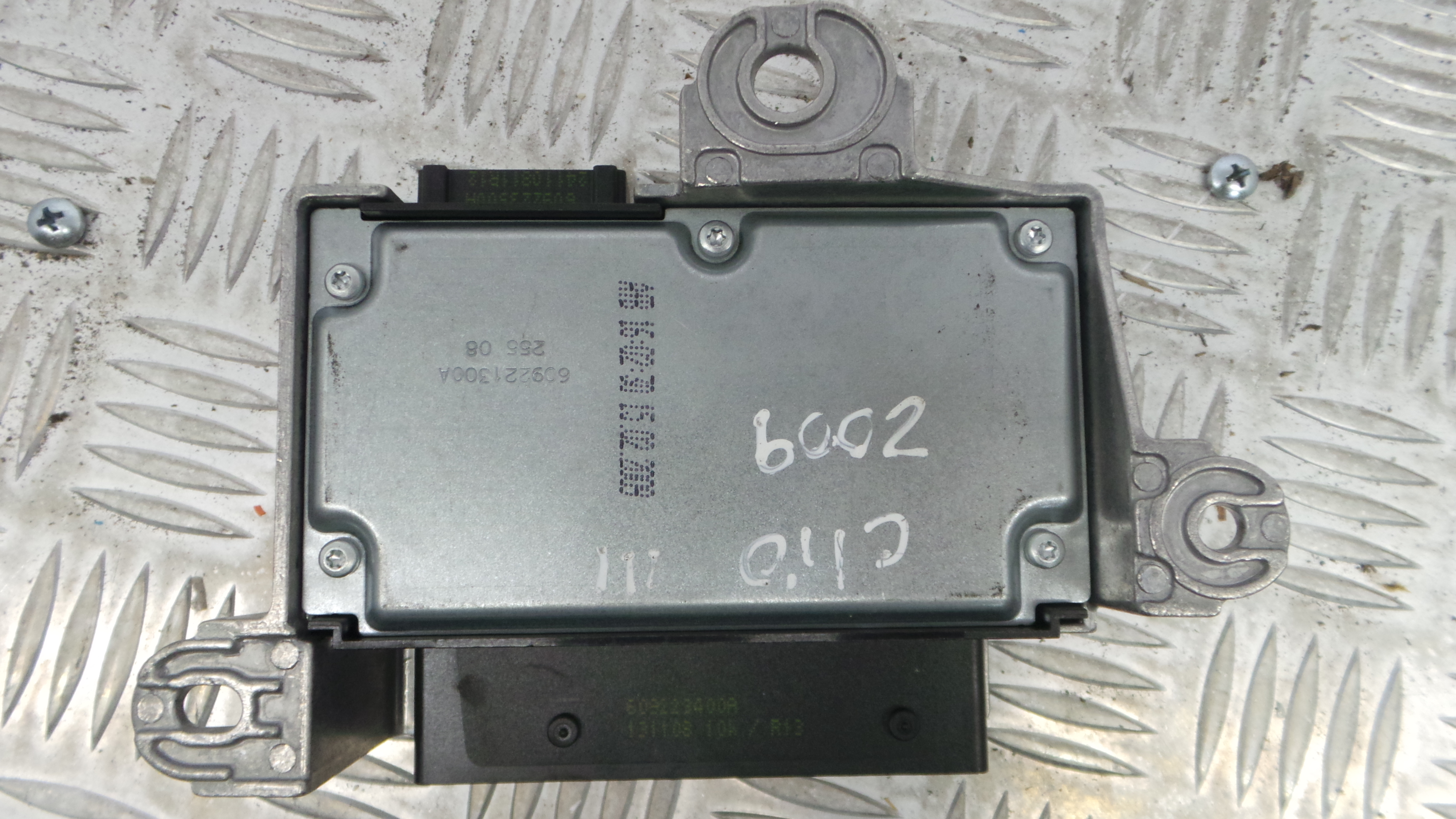 Centralina de Airbags 8200962347 - RENAULT CLIO III (BR0/1, CR0/1)-33148270