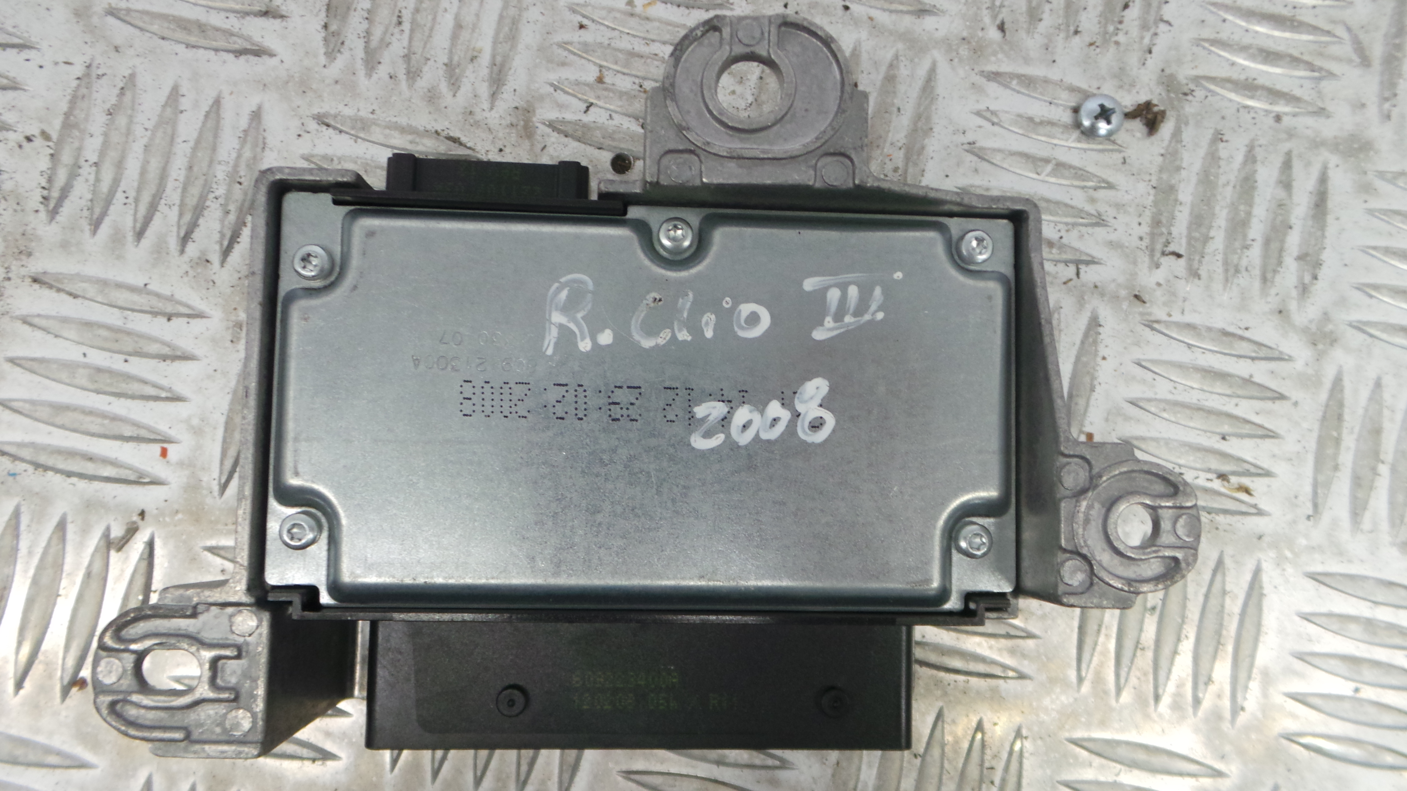 Centralina de Airbags 8200854865 - RENAULT CLIO III (BR0/1, CR0/1)-33148274