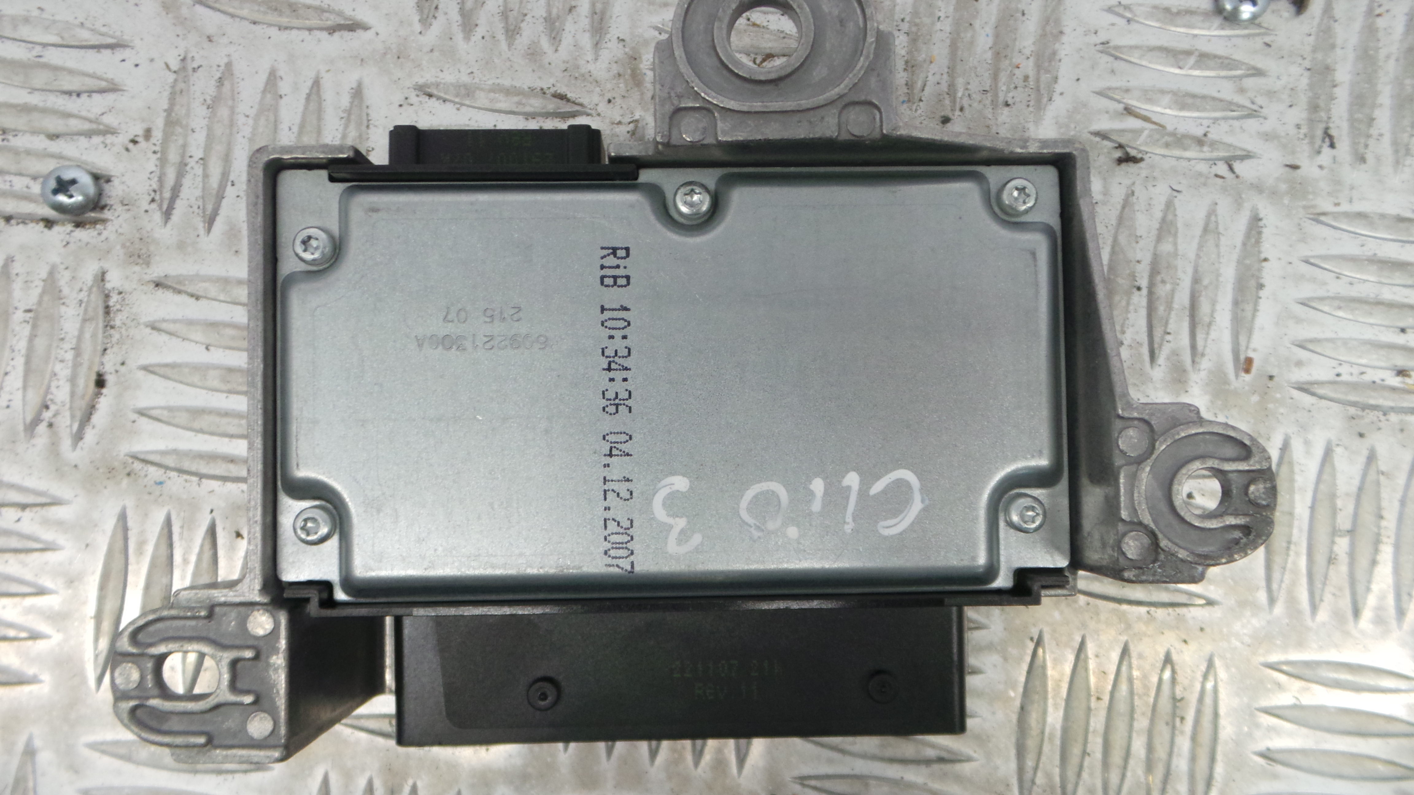 Centralina de Airbags 8200854865 - RENAULT CLIO III (BR0/1, CR0/1)-33148793