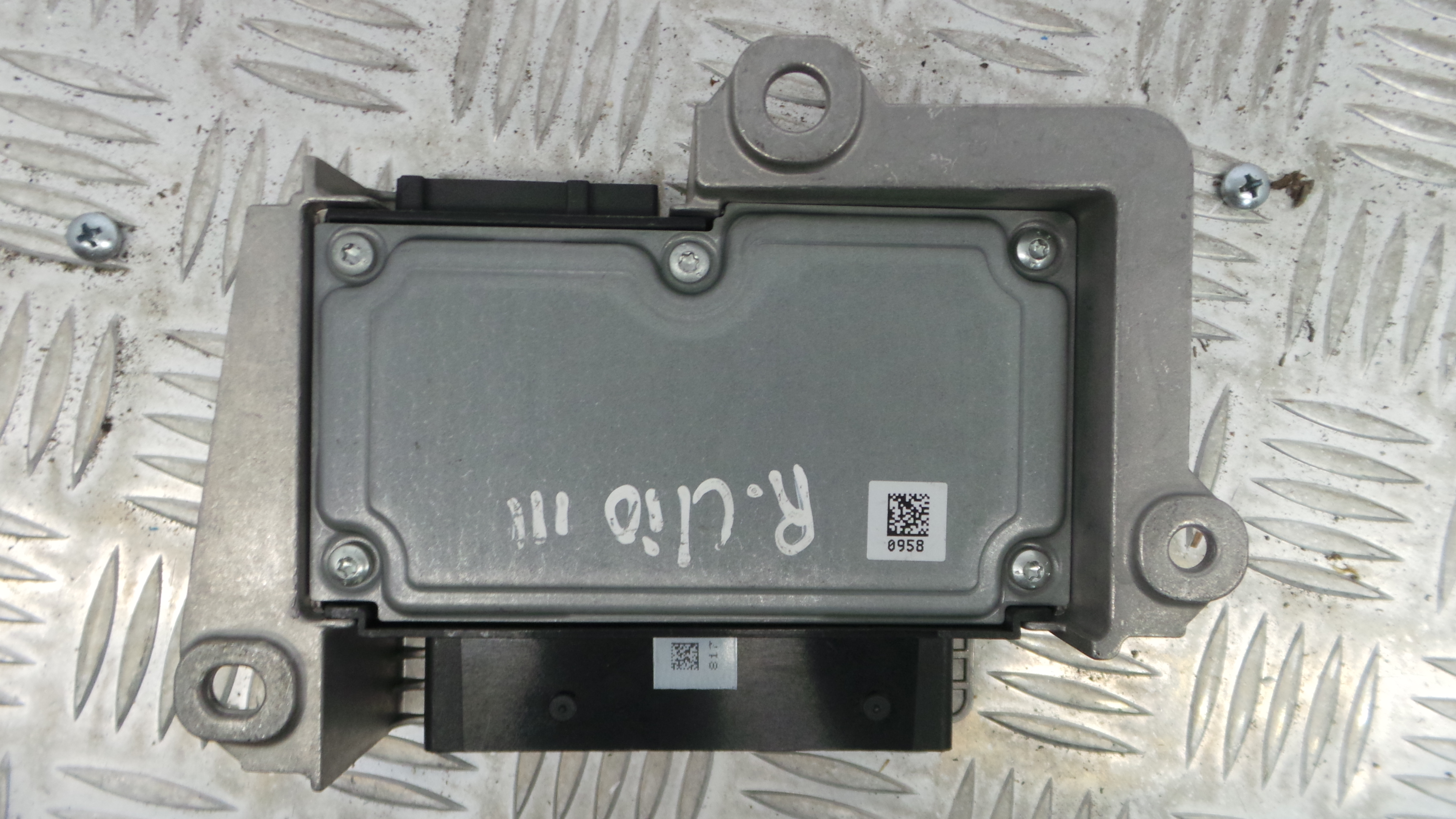 Centralina de Airbags 8200645158 - RENAULT CLIO III (BR0/1, CR0/1)-33149102
